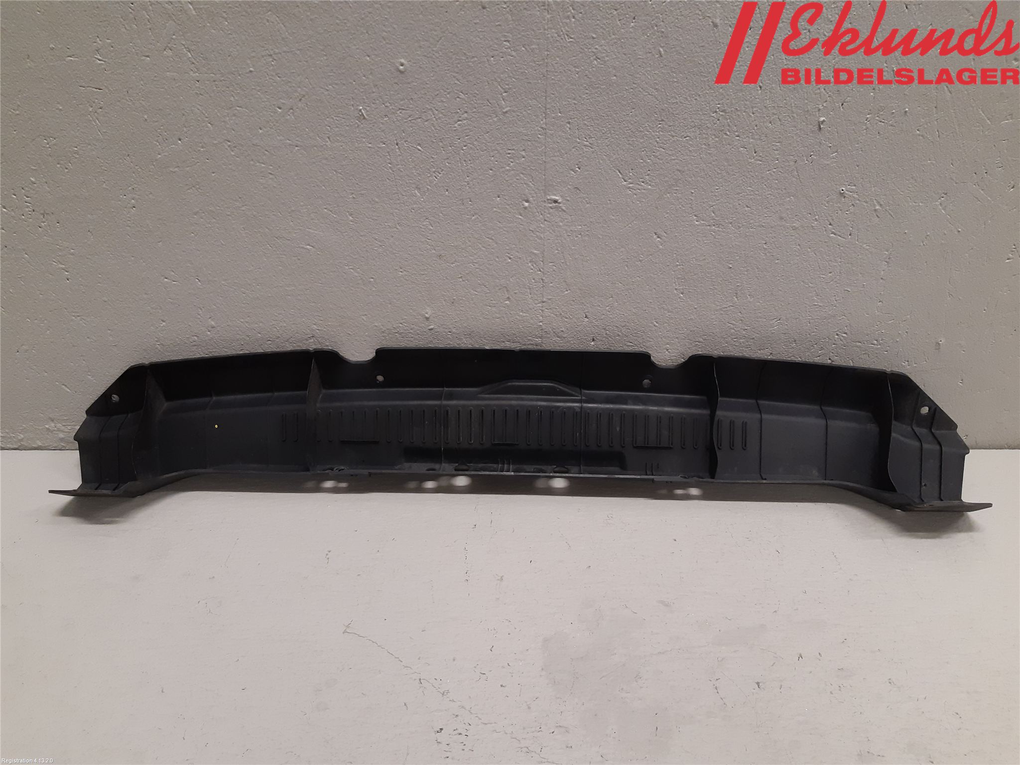 Kia VENGA 10-19 Täckplast Front