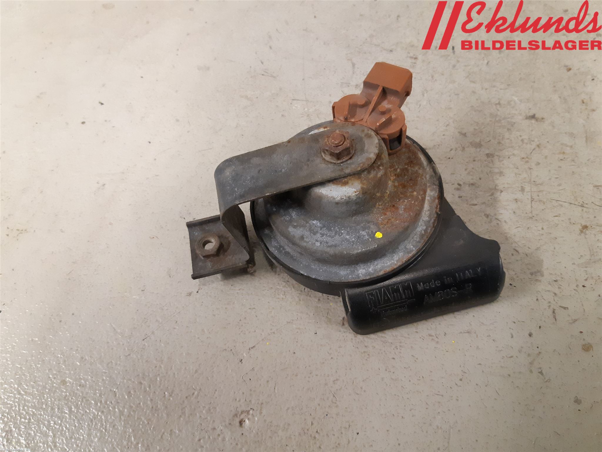 Volvo XC70 01-04 Signalhorn