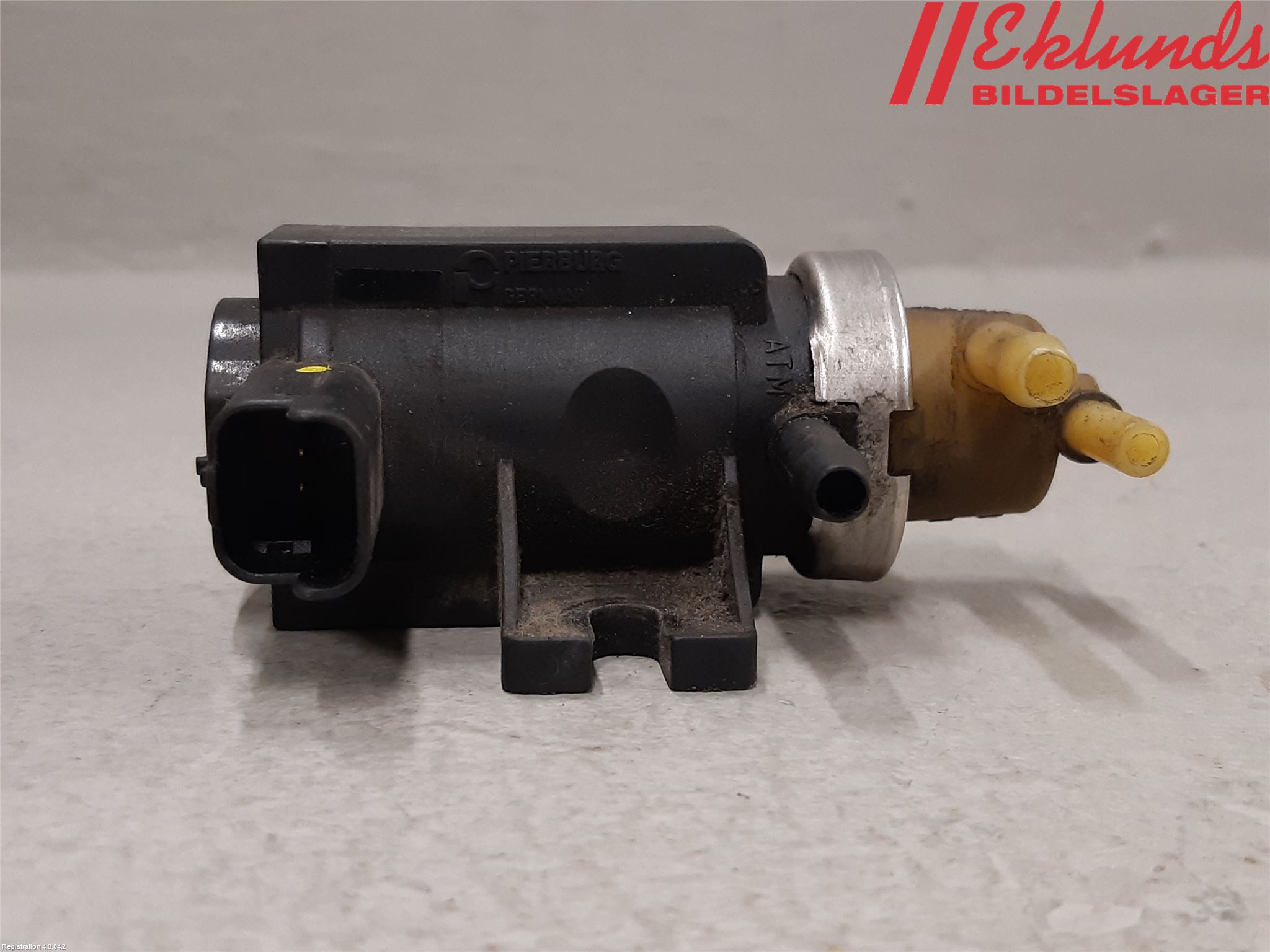 Ford FOCUS 11-14 Vakuumventil