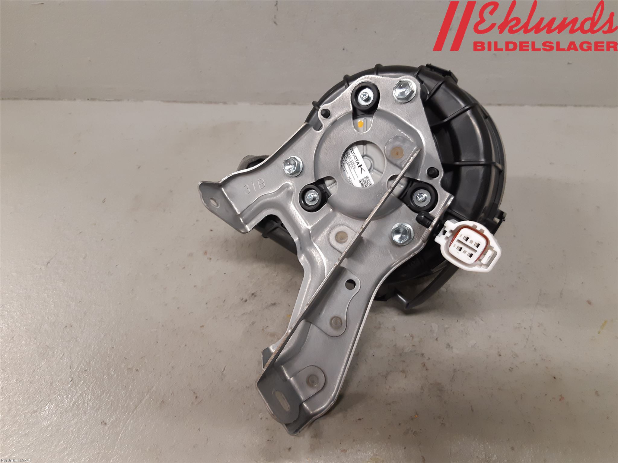 Toyota RAV4 19- Kylfläkt El