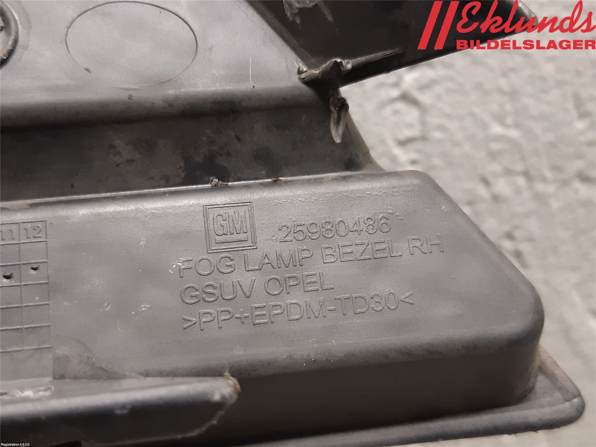 Opel MOKKA 13-20 Dimljussarg Fram