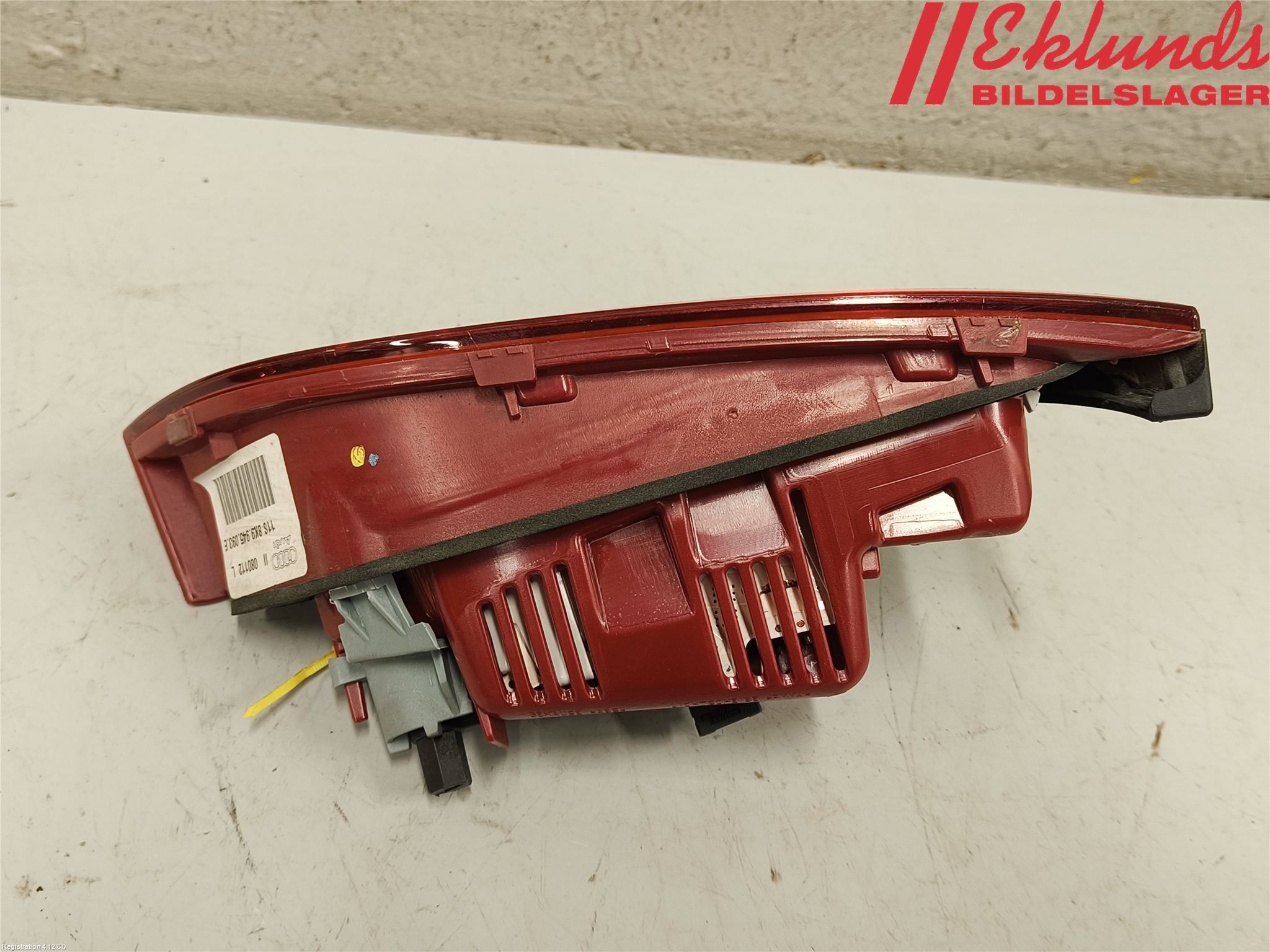 Audi A4/S4 08-11 Bakljus Lucka Vä