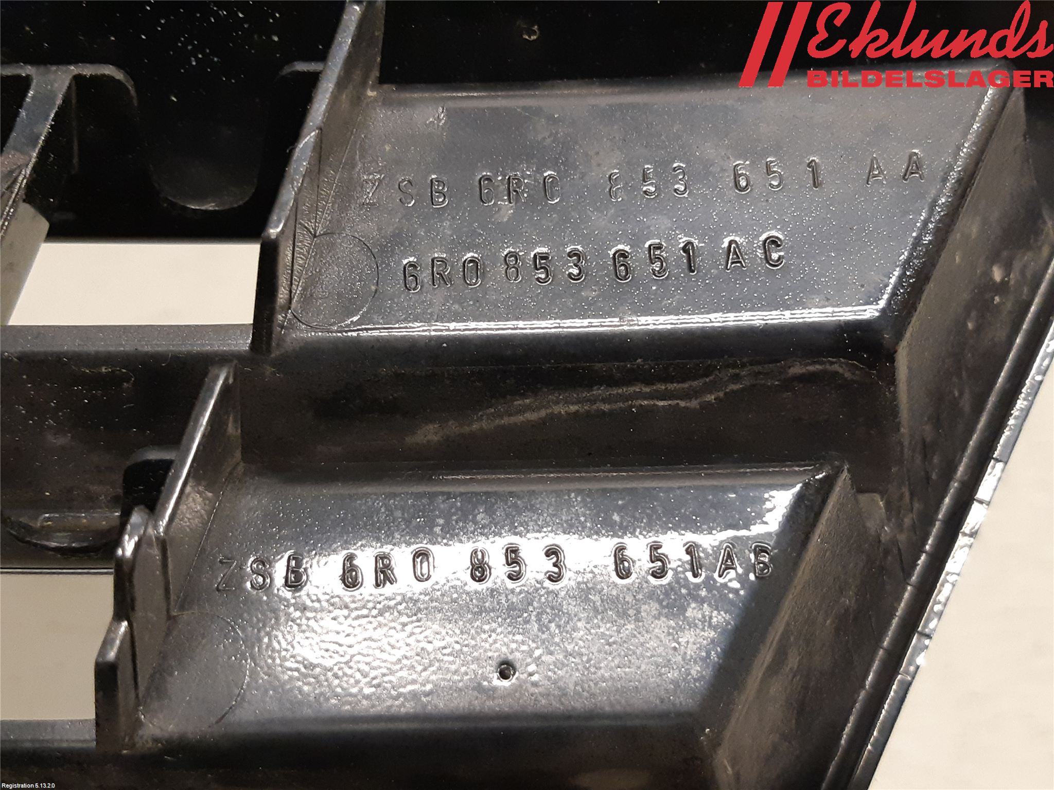 Volkswagen VW POLO 10-17 Grill Komp