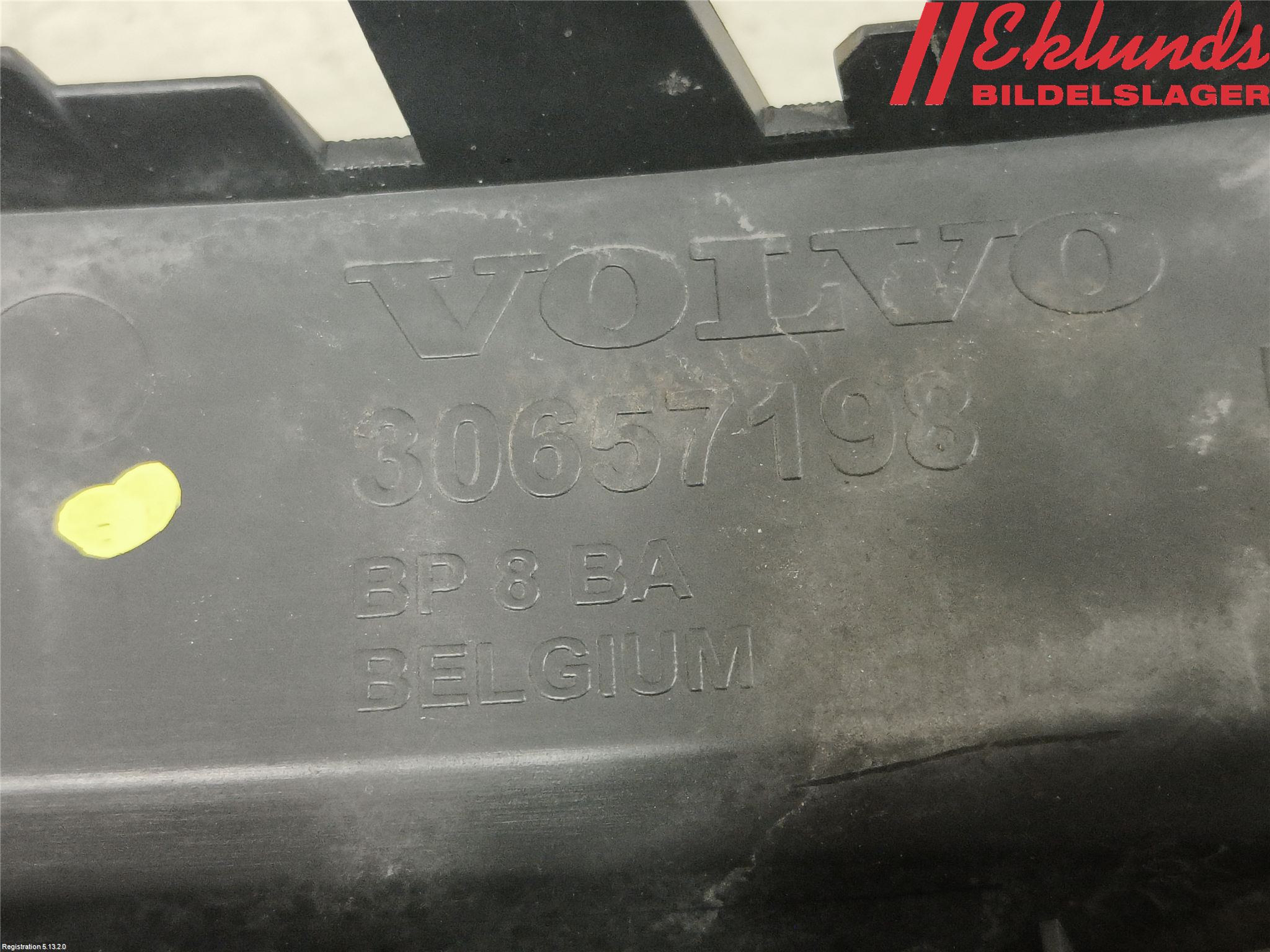 Volvo C30 07-10 Stötfångardel Fram Hö
