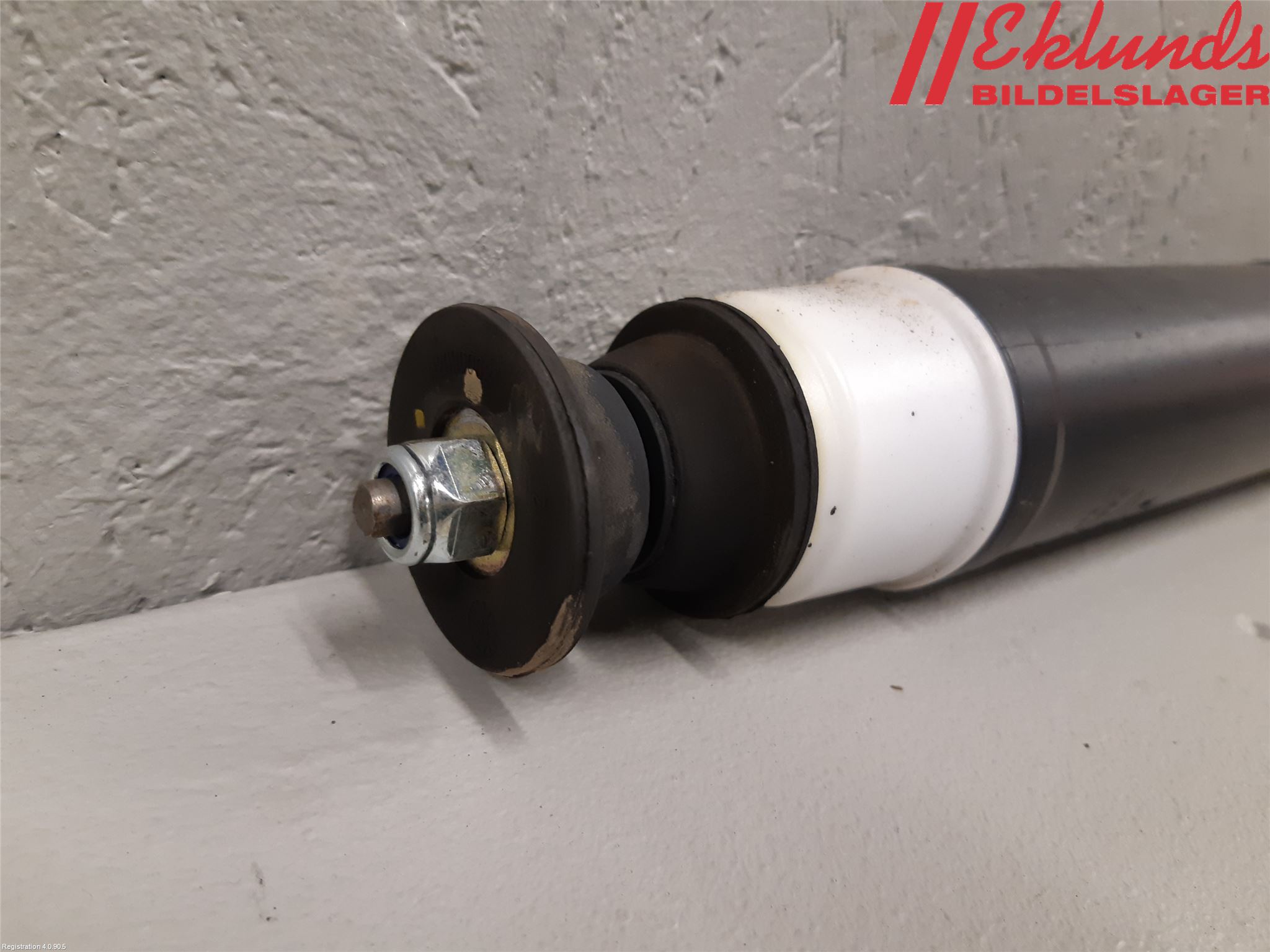 Renault CLIO IV 16-19 Stötdämpare Bak