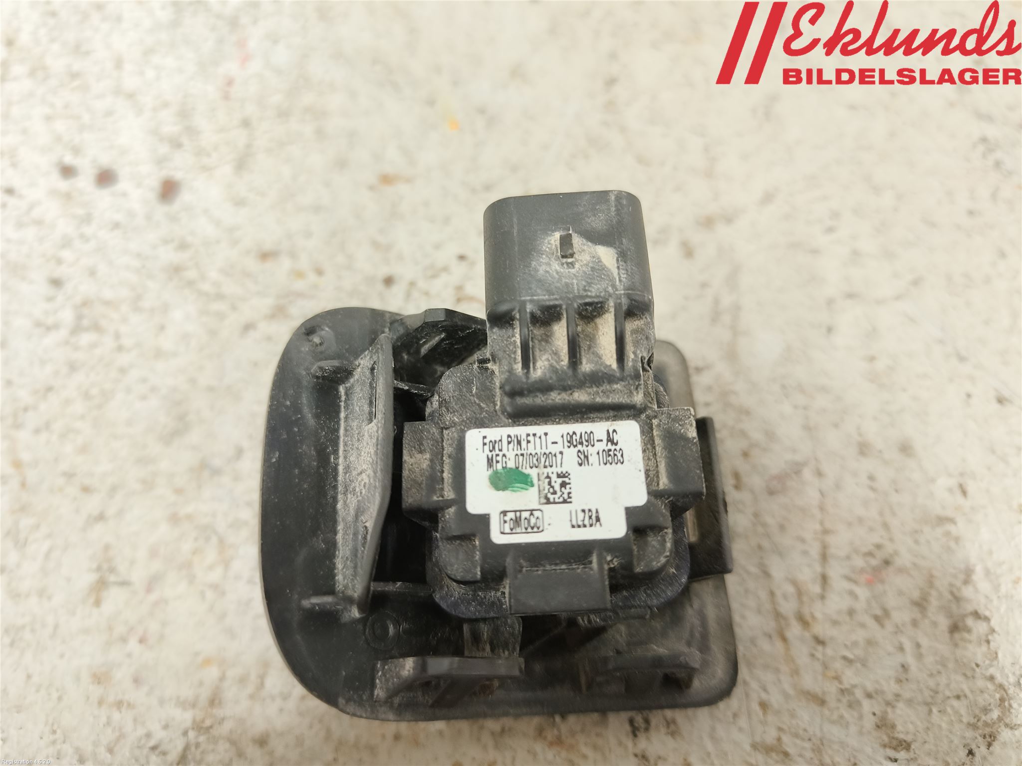 Ford TRANSIT/TOURNEO CONNECT 13-22 Parkeringshjälp Kamera