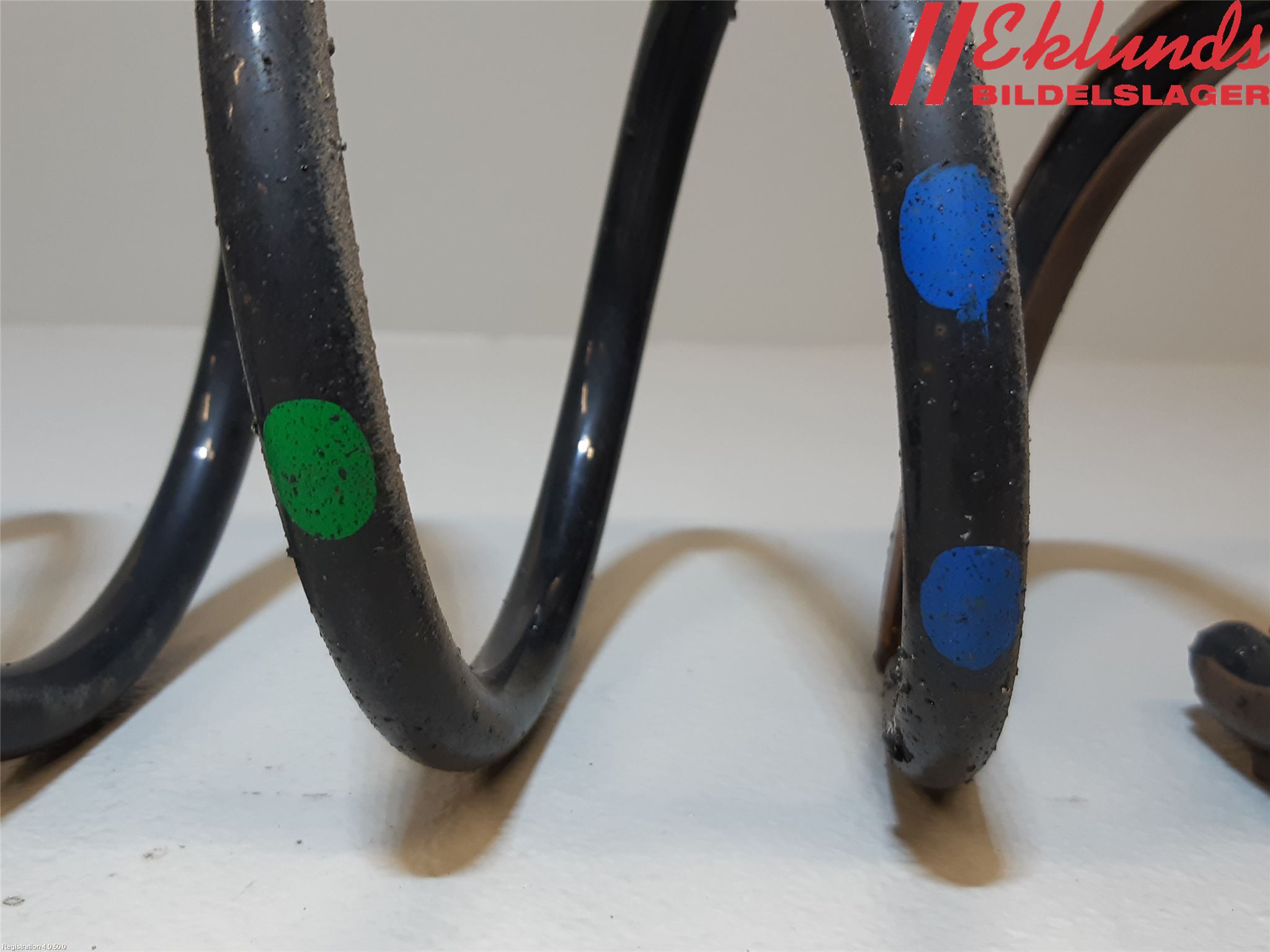 Dacia DOKKER 13- Fjäder Fram