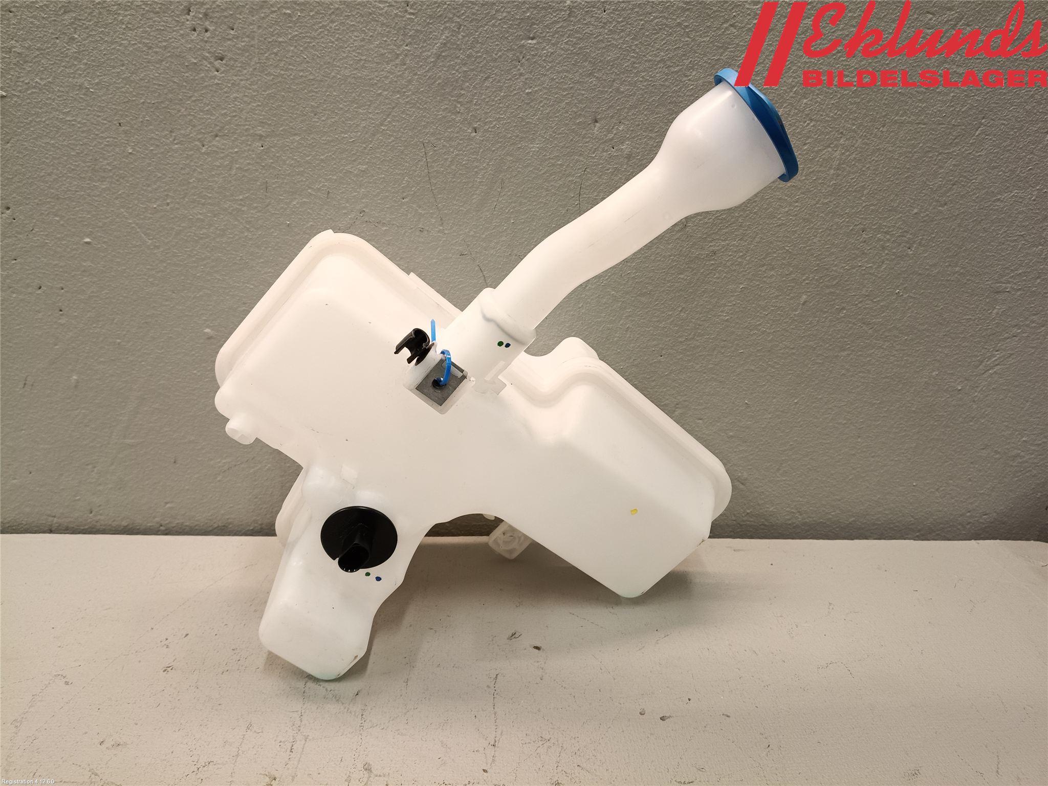 BMW i3 I01 13-22 Spolartank Vindruta-Strål