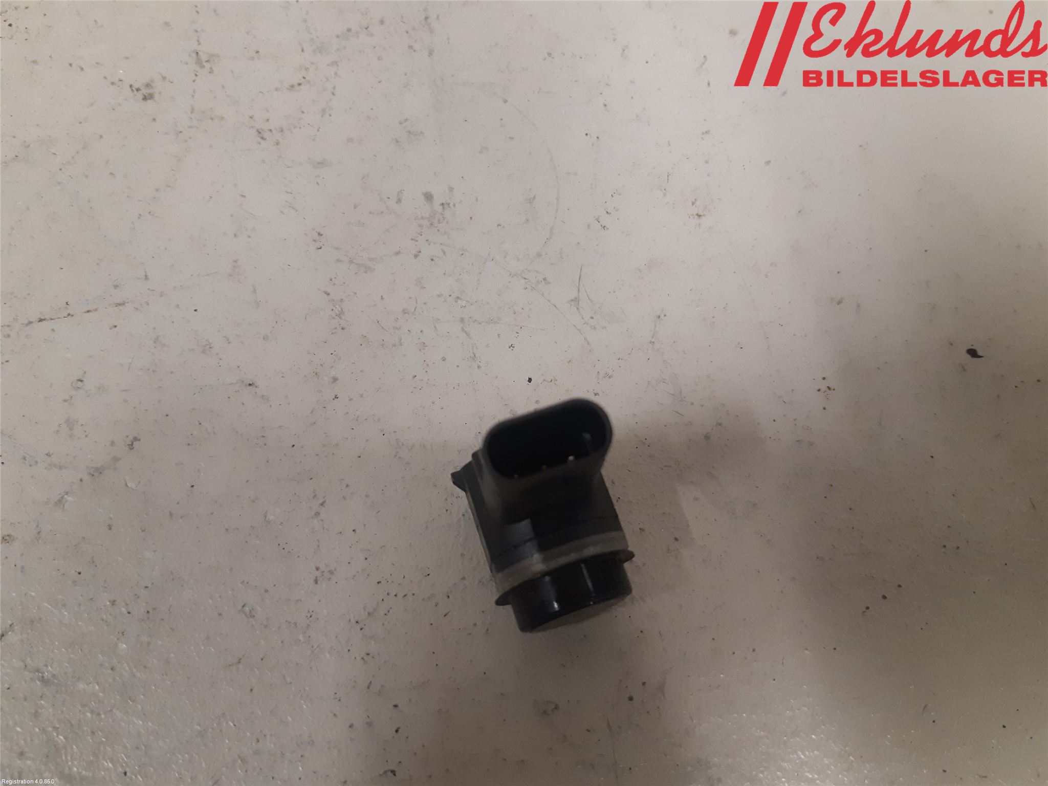 Volvo V40 12-19 Parkeringshjälp Backsensor