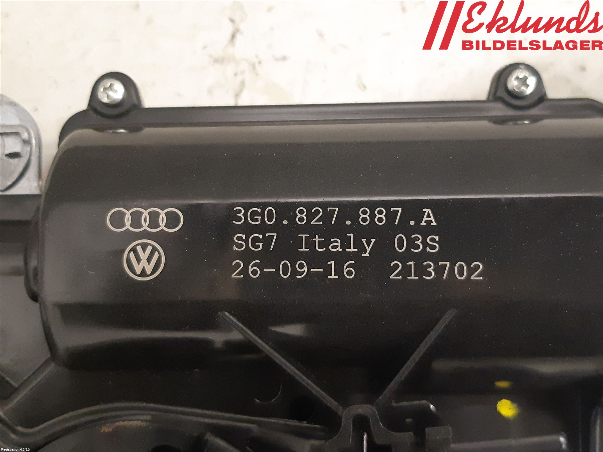 Volkswagen VW PASSAT 15-19 Bakluckeöppnare Automatisk