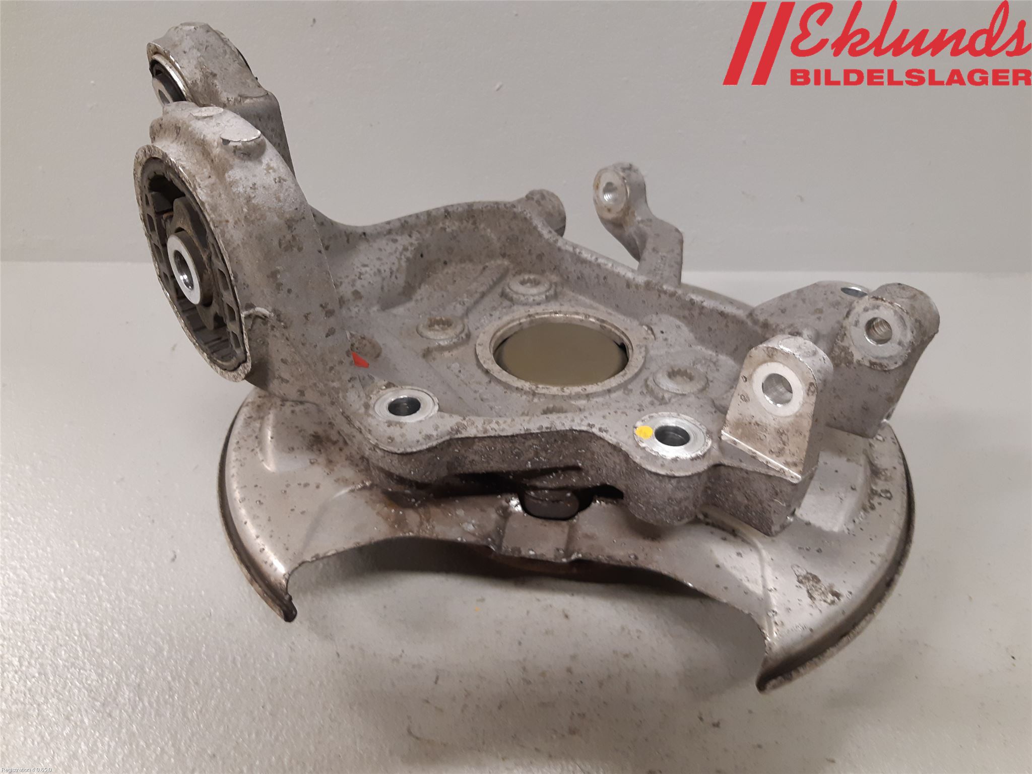 Volvo S90 17->> Hjullagerhus-Spindel Vä B