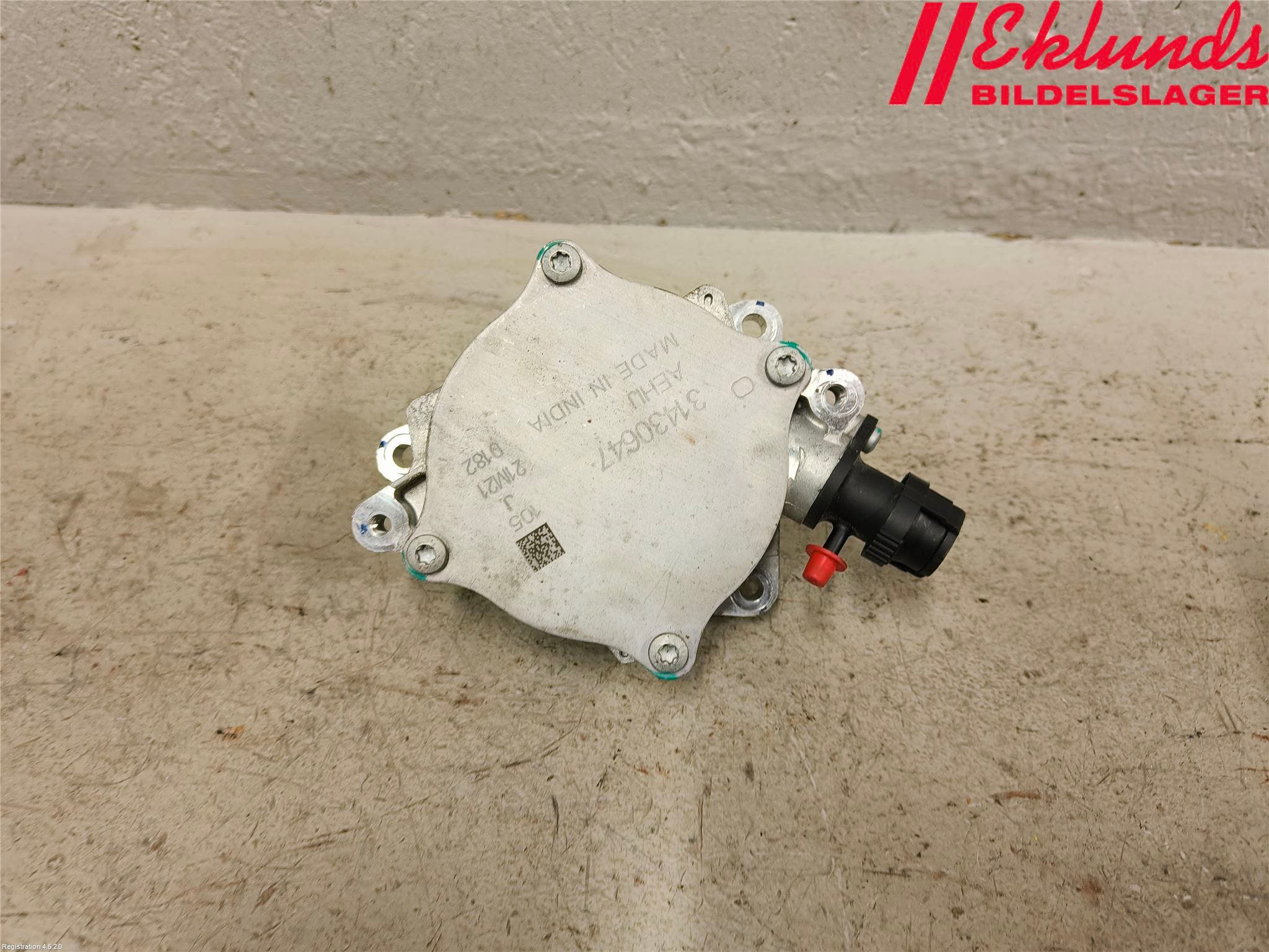 Volvo V90 17->> Vakuumpump