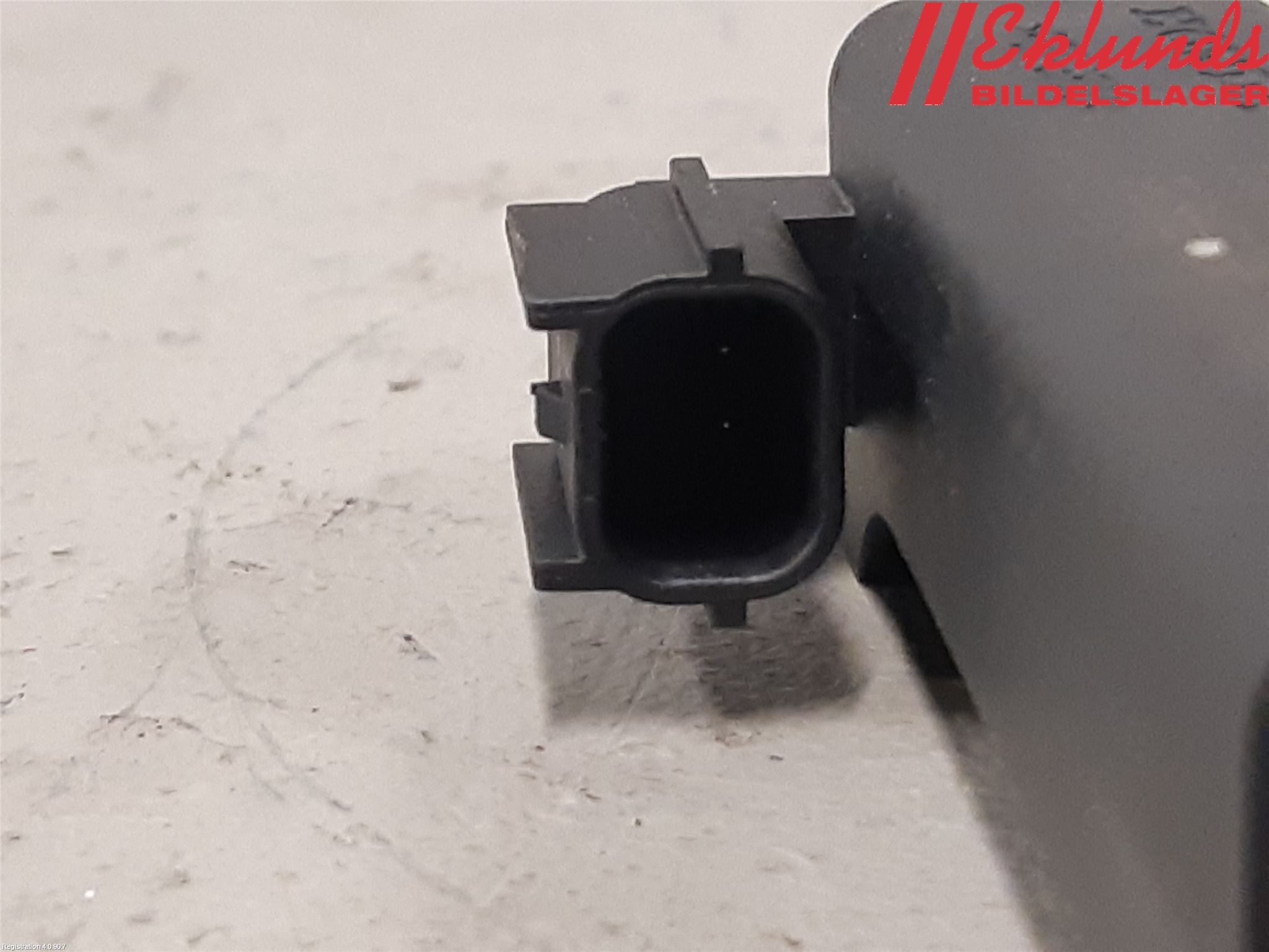 Honda CIVIC e HEV 23- Antenn