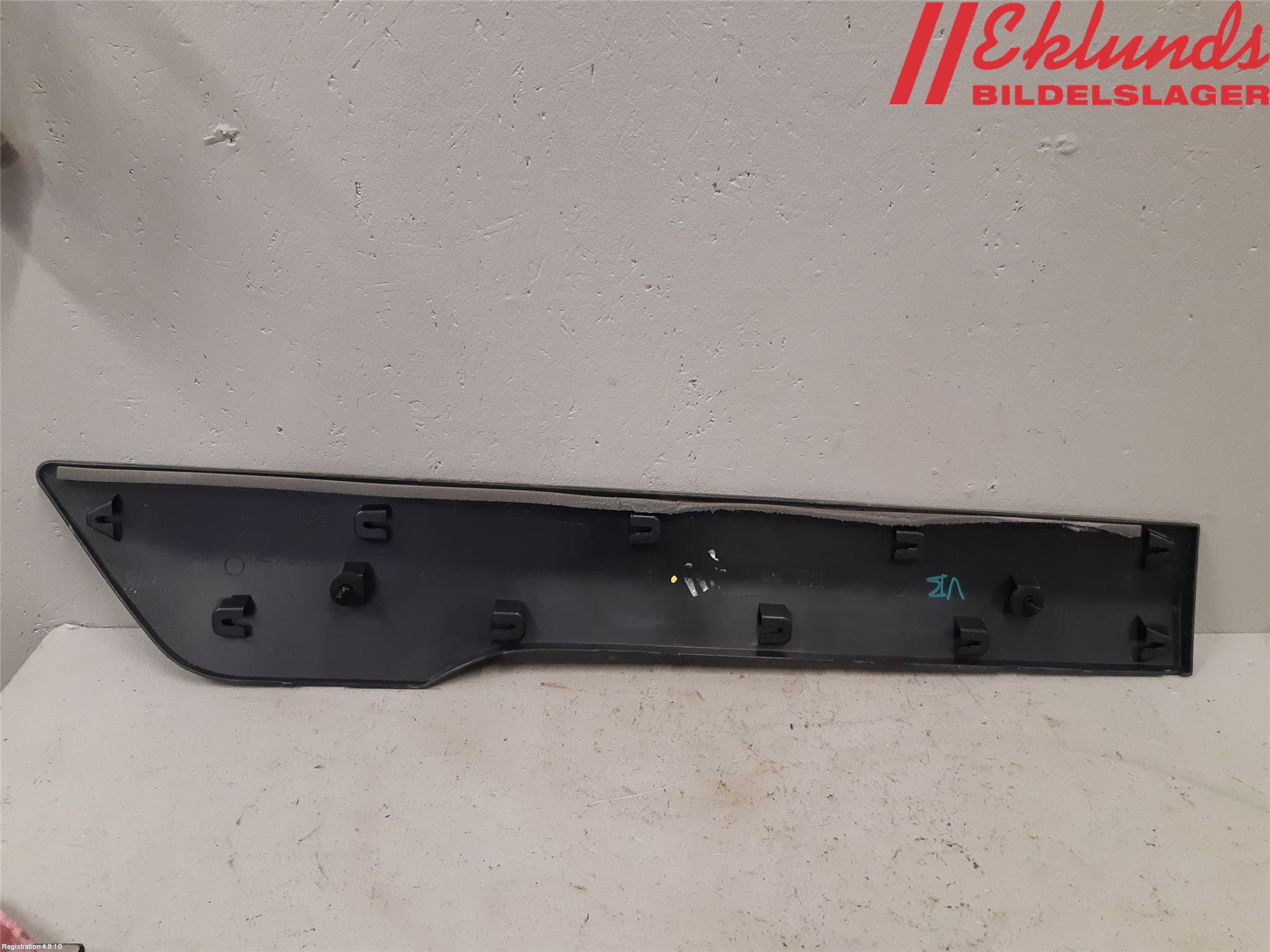 Ford TRANSIT/TOURNEO CONNECT 13-22 Dörr Dekorlist Bak Vä