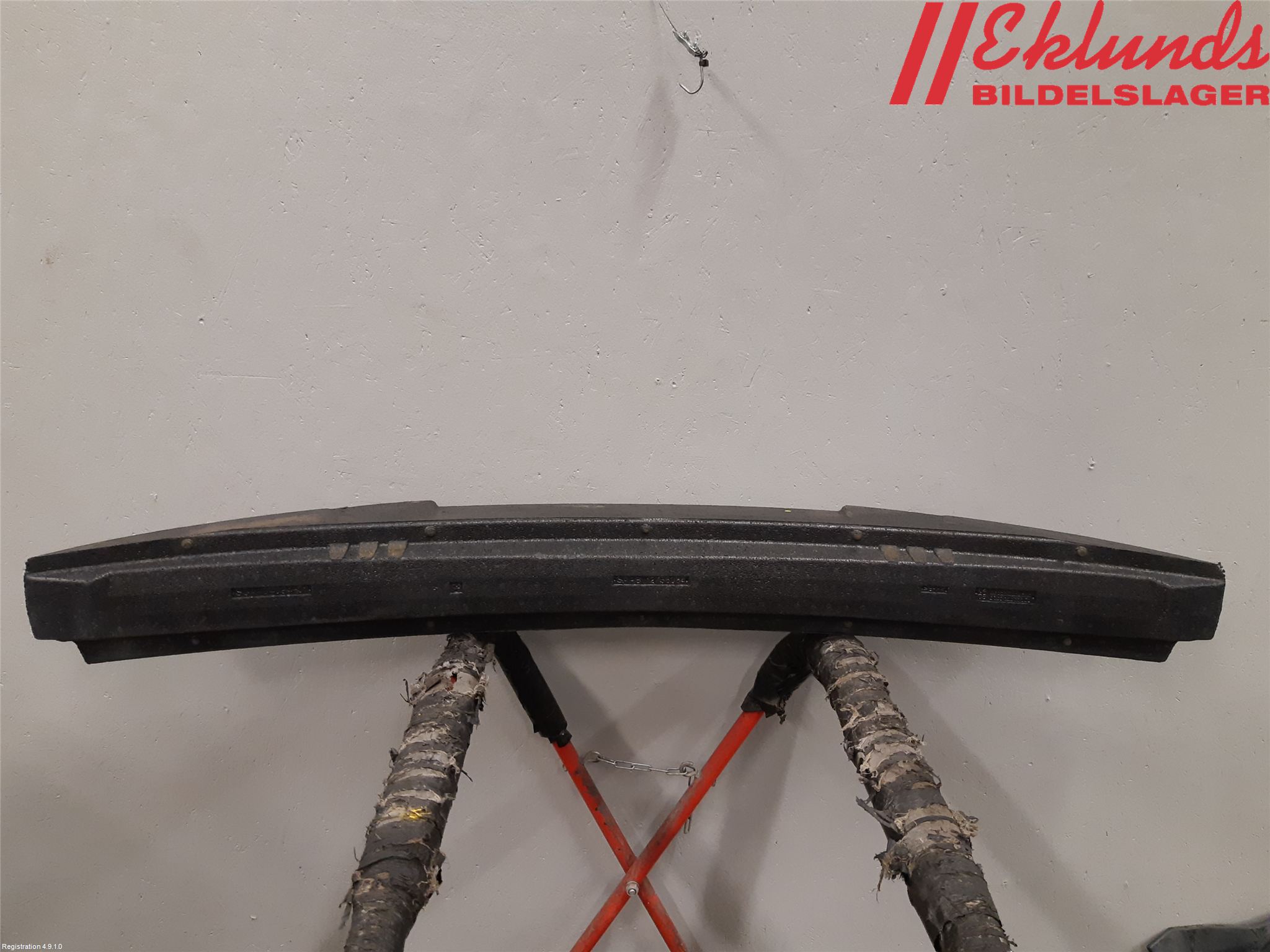 Saab 9-5     06-10 Stötfångar Deformelement Fram