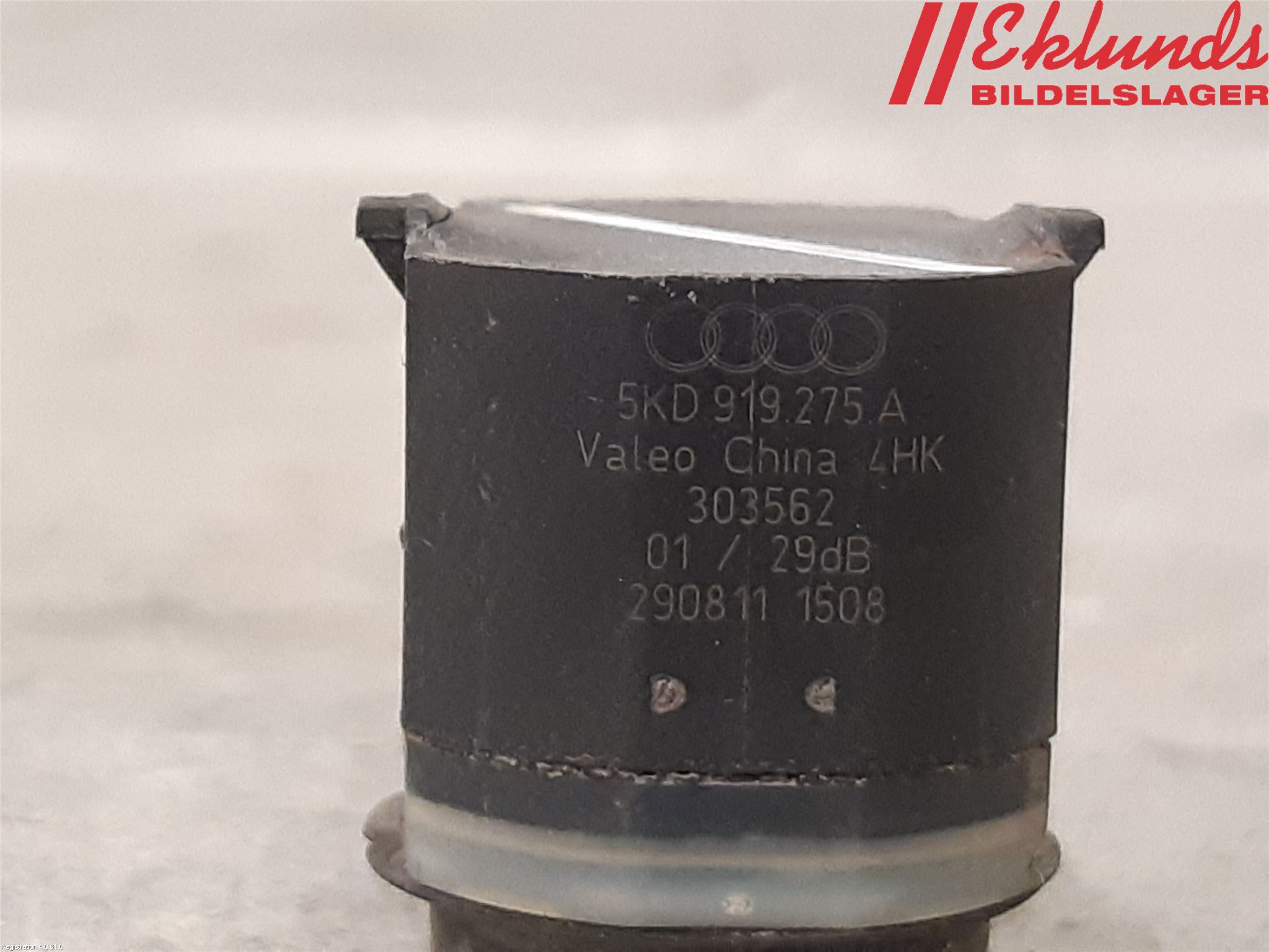 Volkswagen VW PASSAT 11-14 Parkeringshjälp Frontsensor