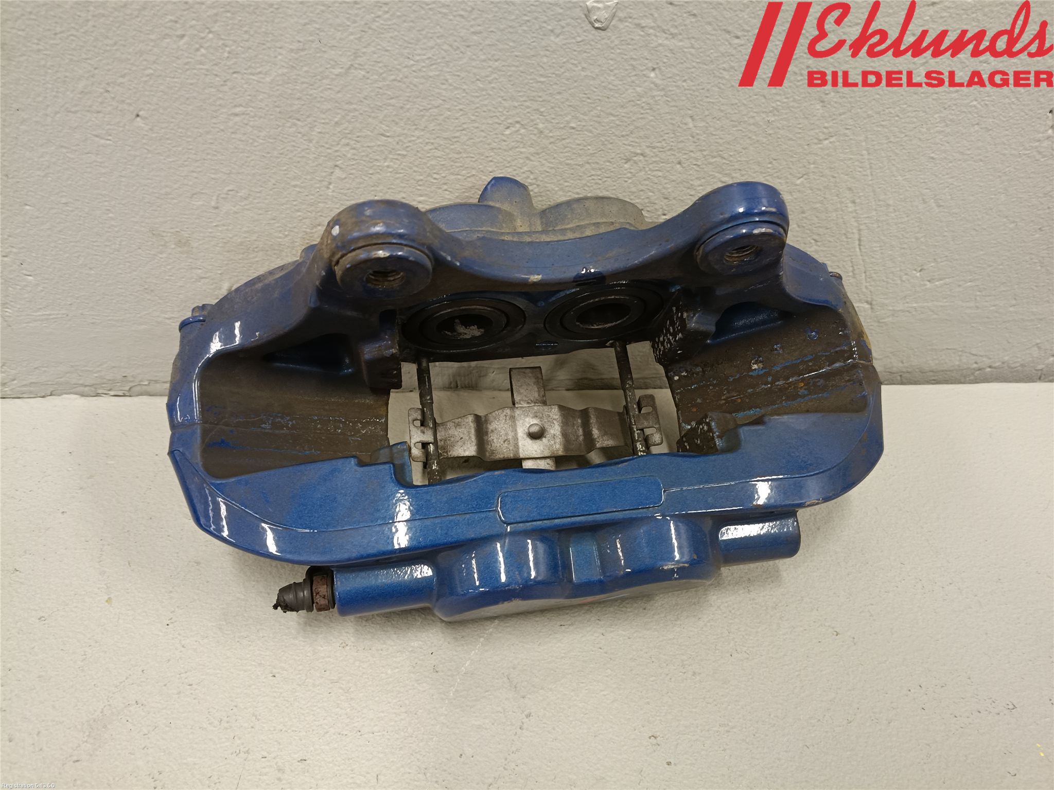 BMW 3 F30/F31/F80 12-19 Bromsok Fram Höger