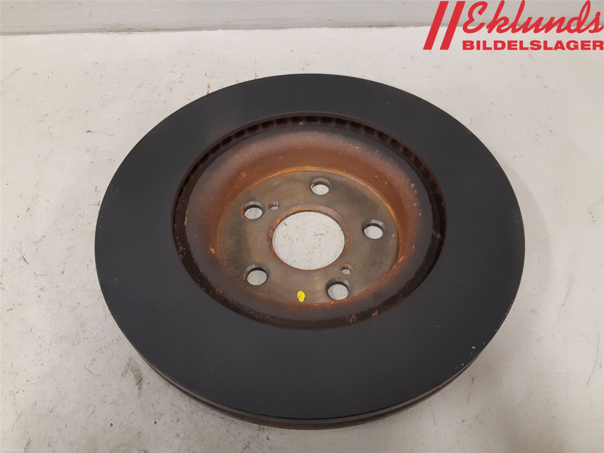 Toyota YARIS XP21 20- Bromsskiva Fram