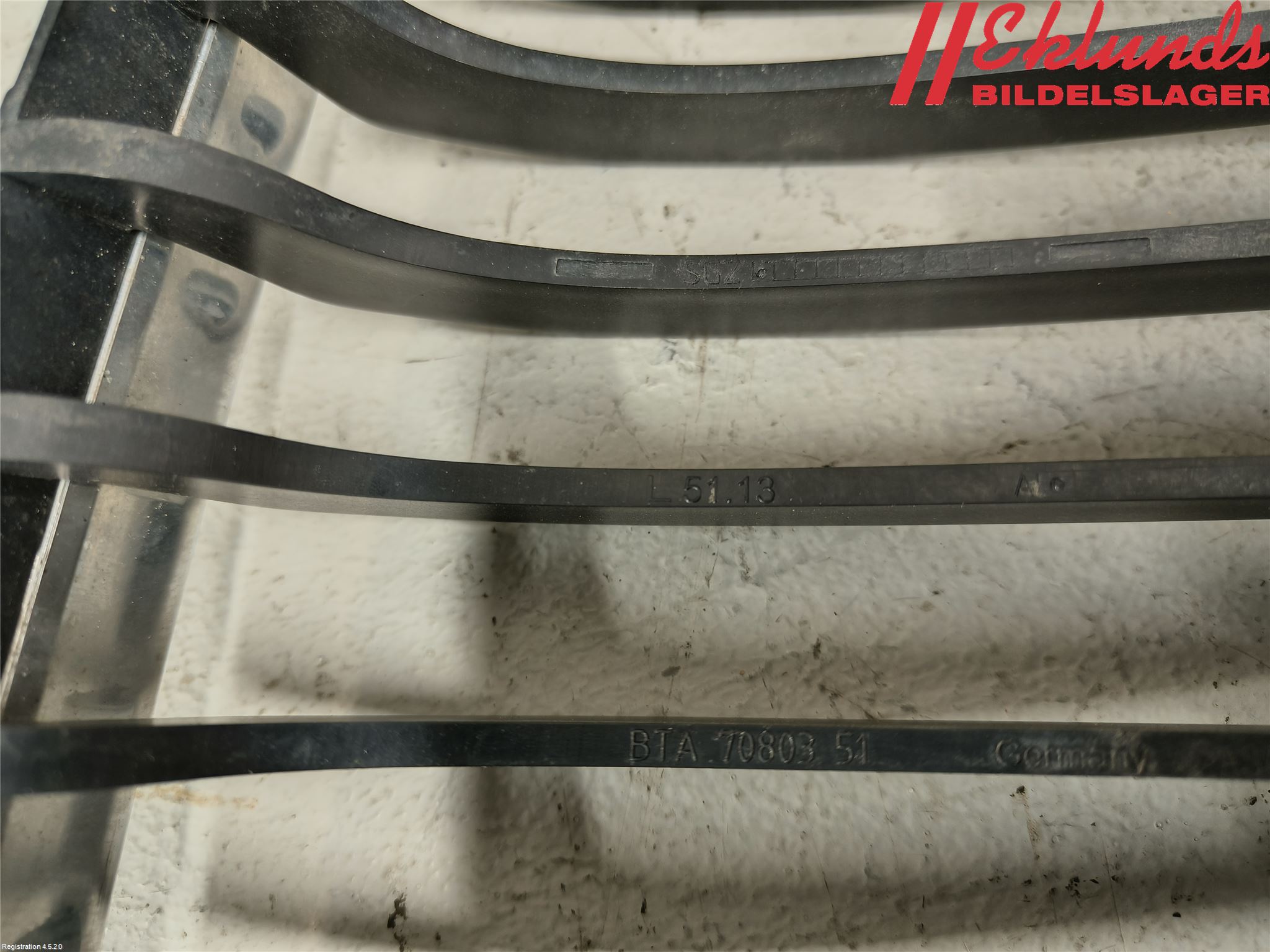 BMW 3 E90/91 SED/TOU 05-12 Grill-Galler