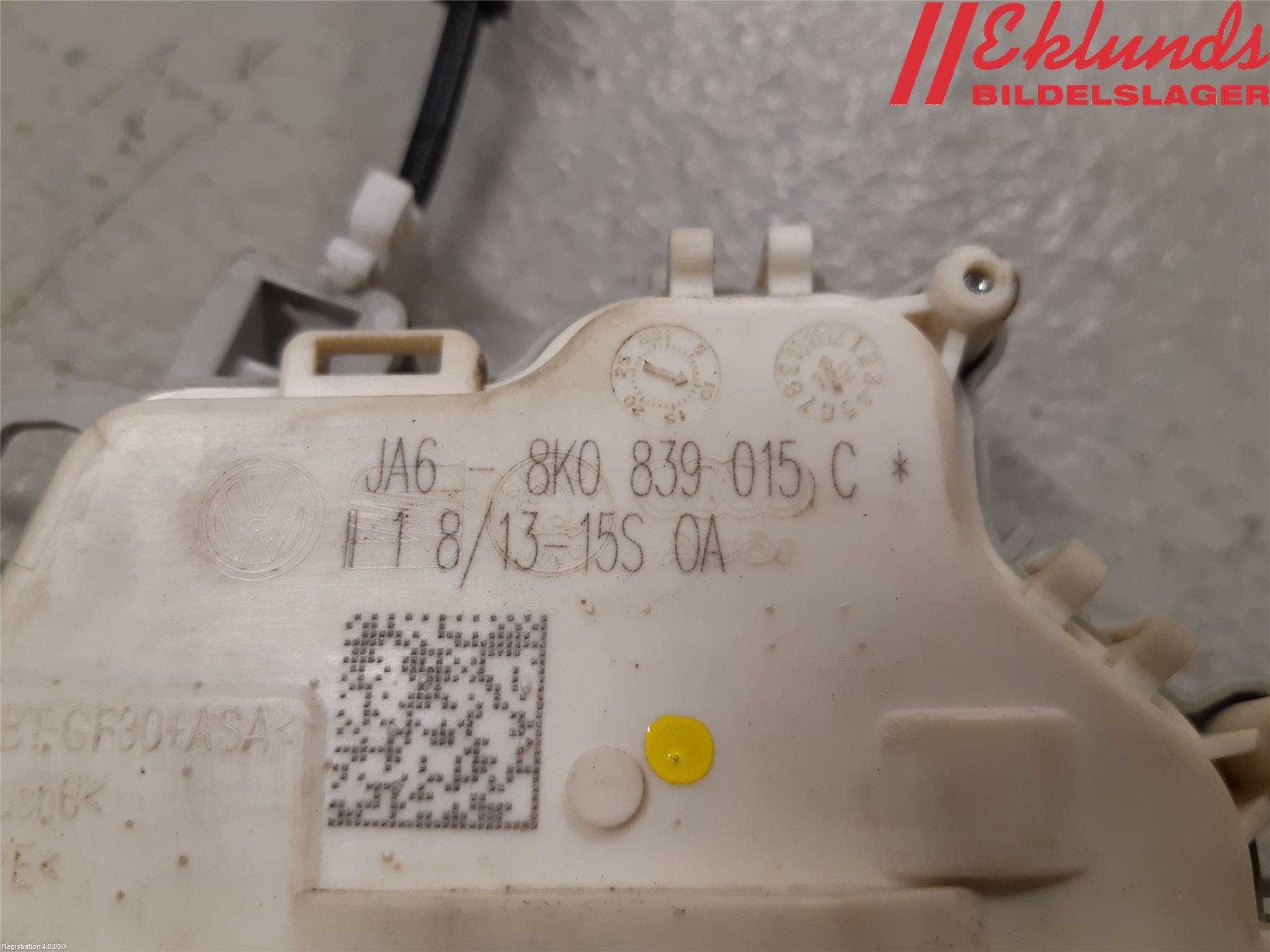 Audi A4 ALLROAD 09-16 Låskista-Dörrlås