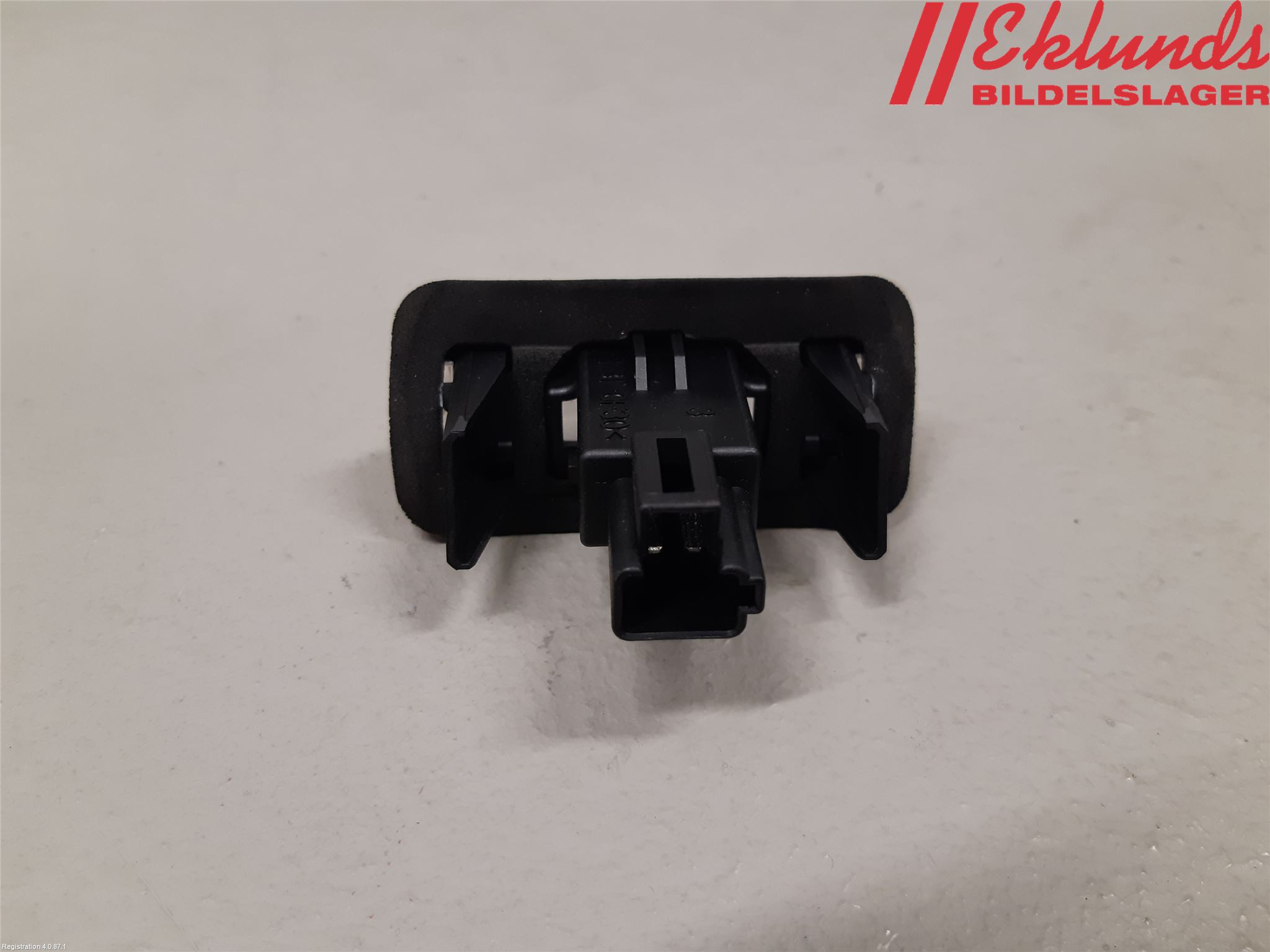 Toyota YARIS XP21 20- Skylt Belysning