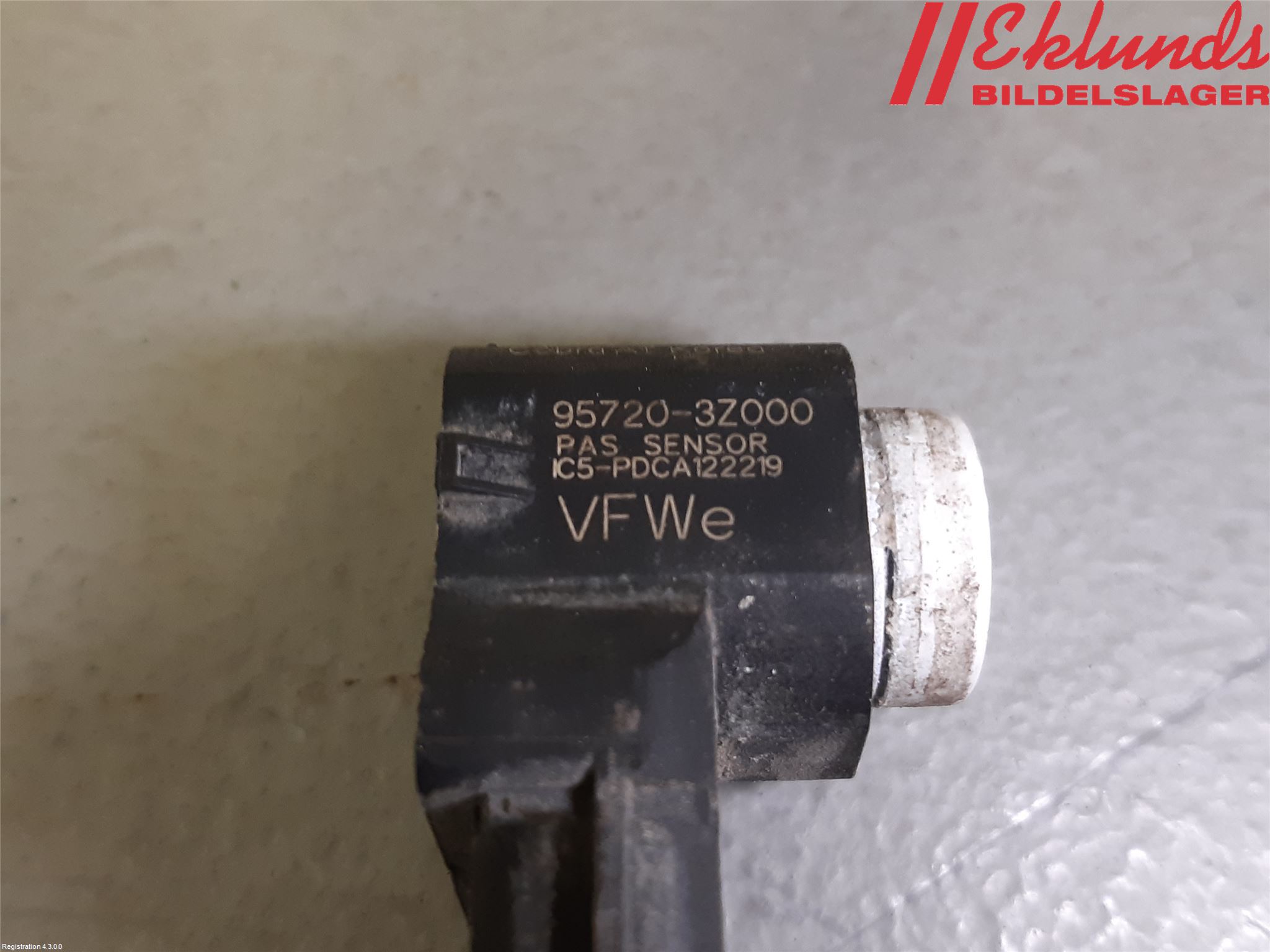 Hyundai i40 08-15 Parkeringshjälp Backsensor