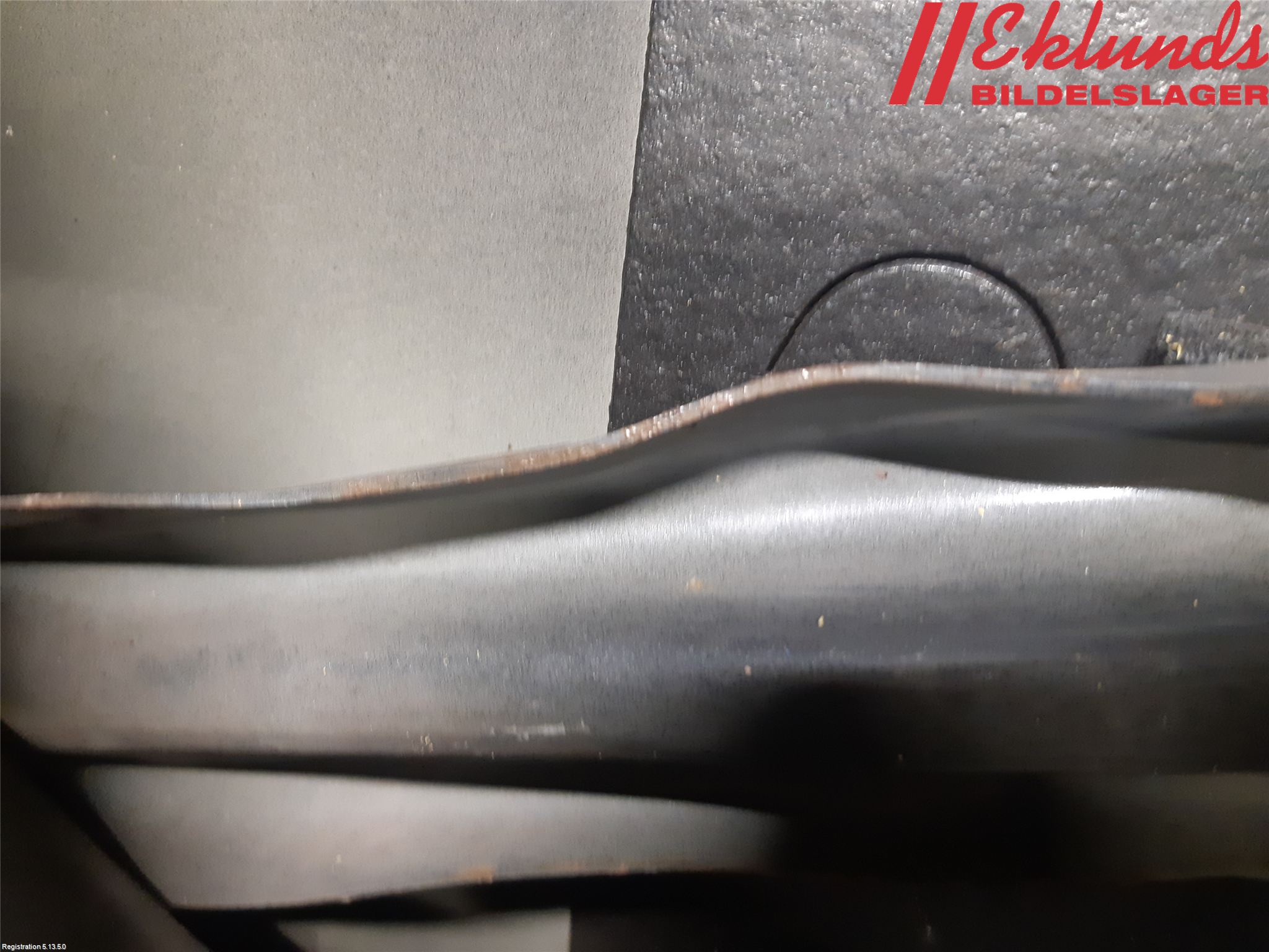 BMW 5 E60/61 Sed/Tou 02-10 Dörr Fram Vänster