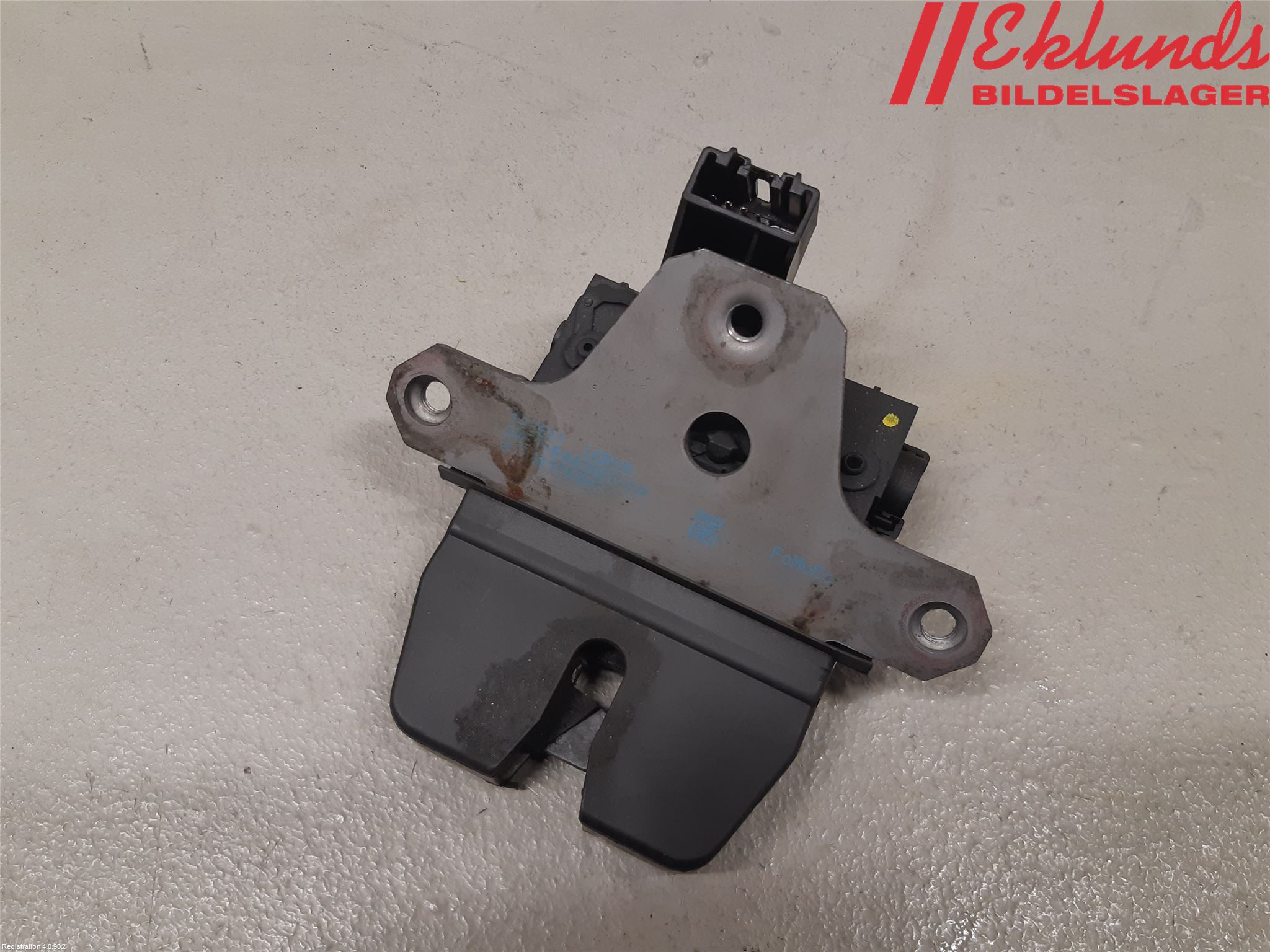 Ford FOCUS 11-14 Låskista Baklucka