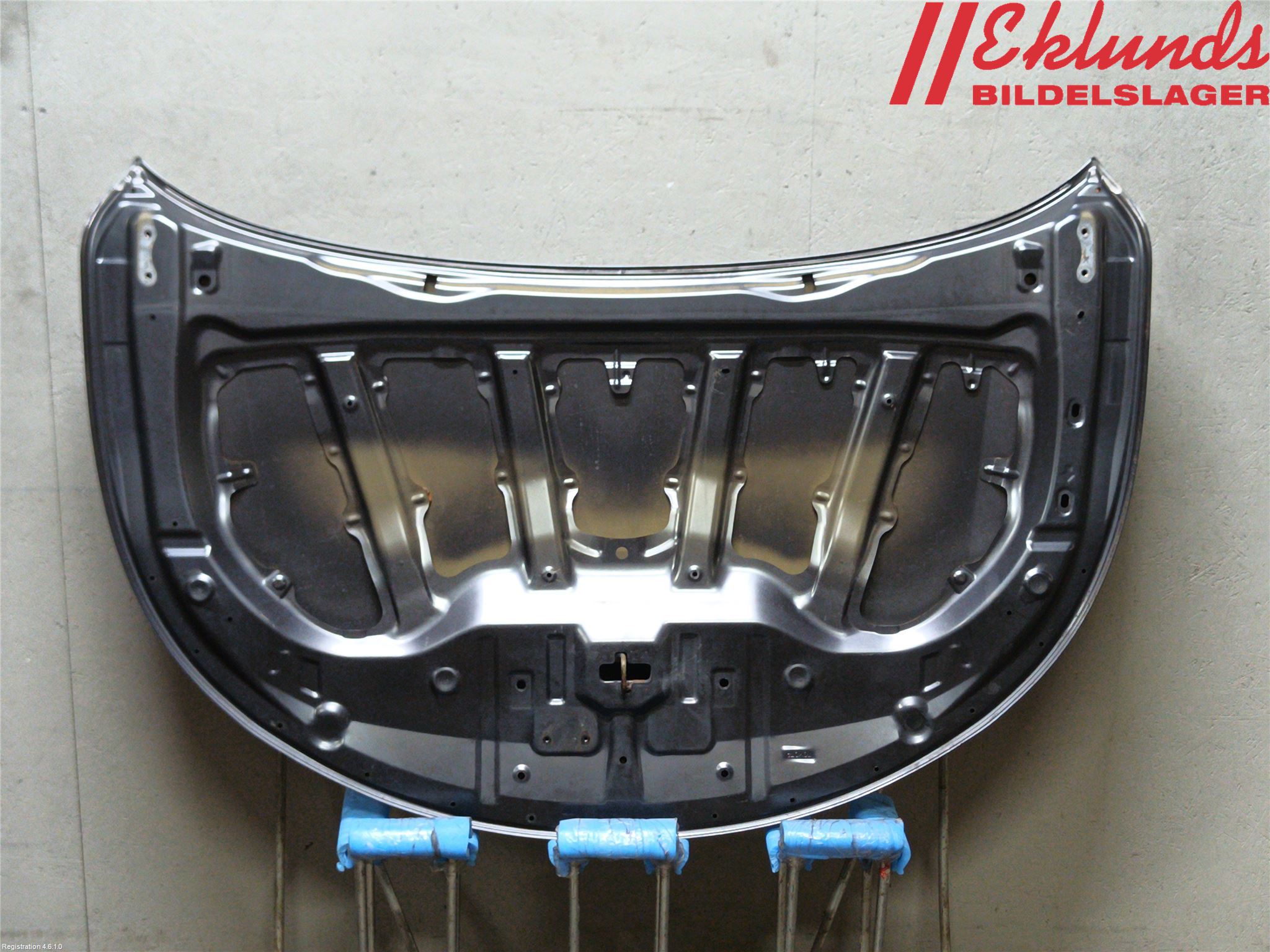 Toyota AVENSIS 09-15 Huv Fram