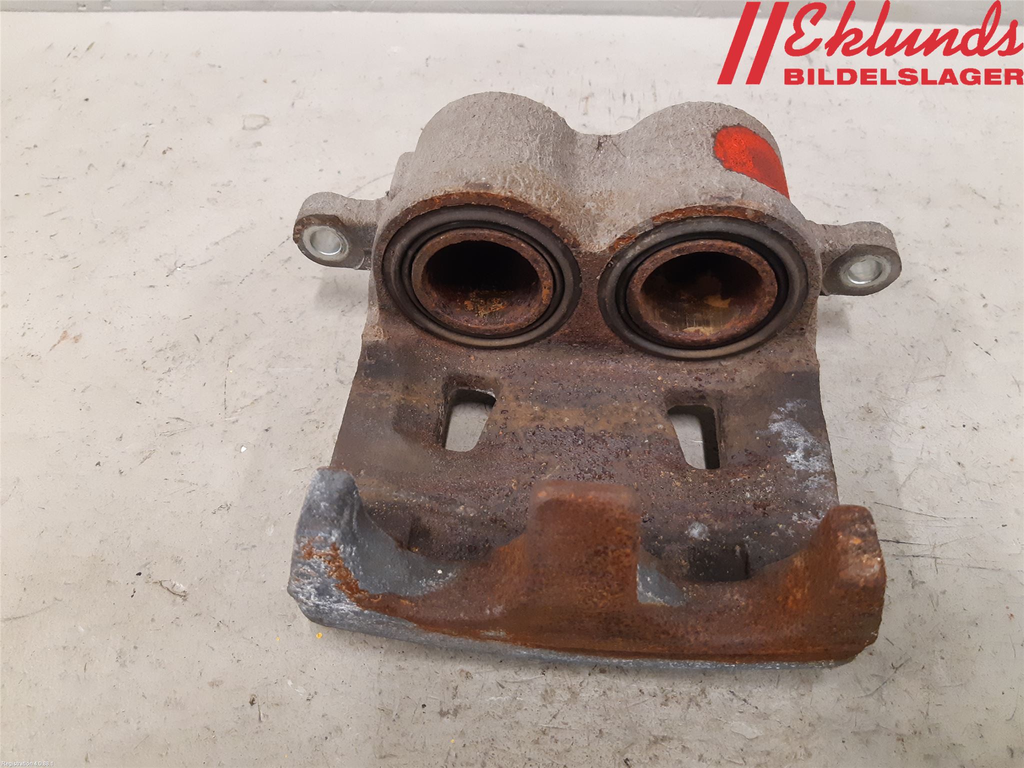 Toyota RAV4 19- Bromsok Fram Vänster