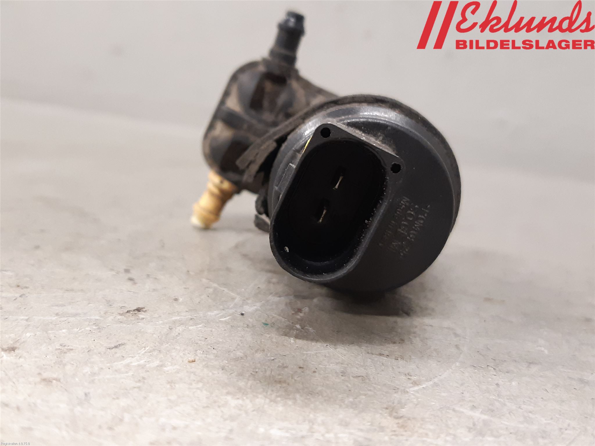 Audi A4 ALLROAD 09-16 Spolarpump Vindruta