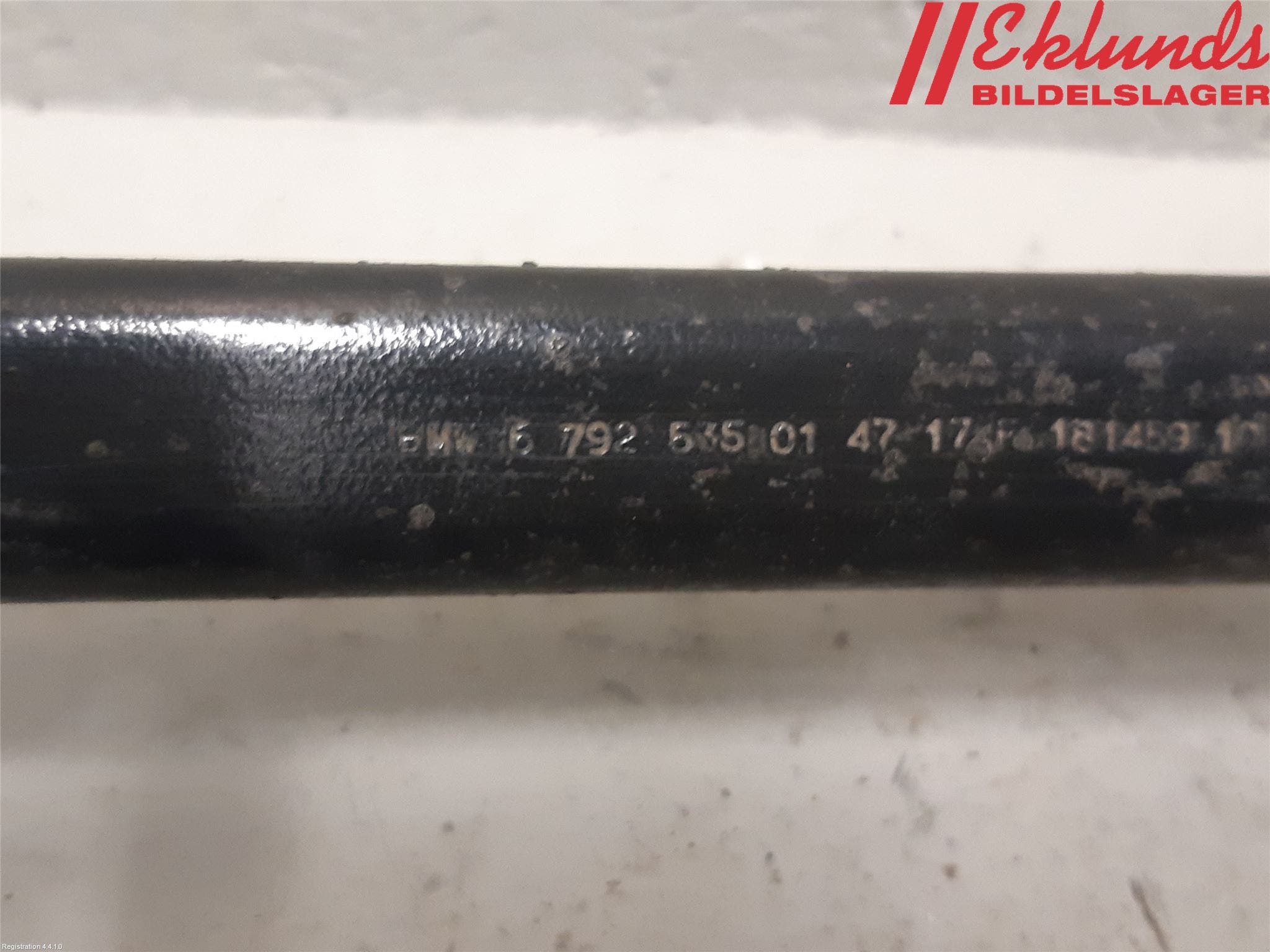 BMW 3 F30/F31/F80 12-19 Bärarm Bak Höger