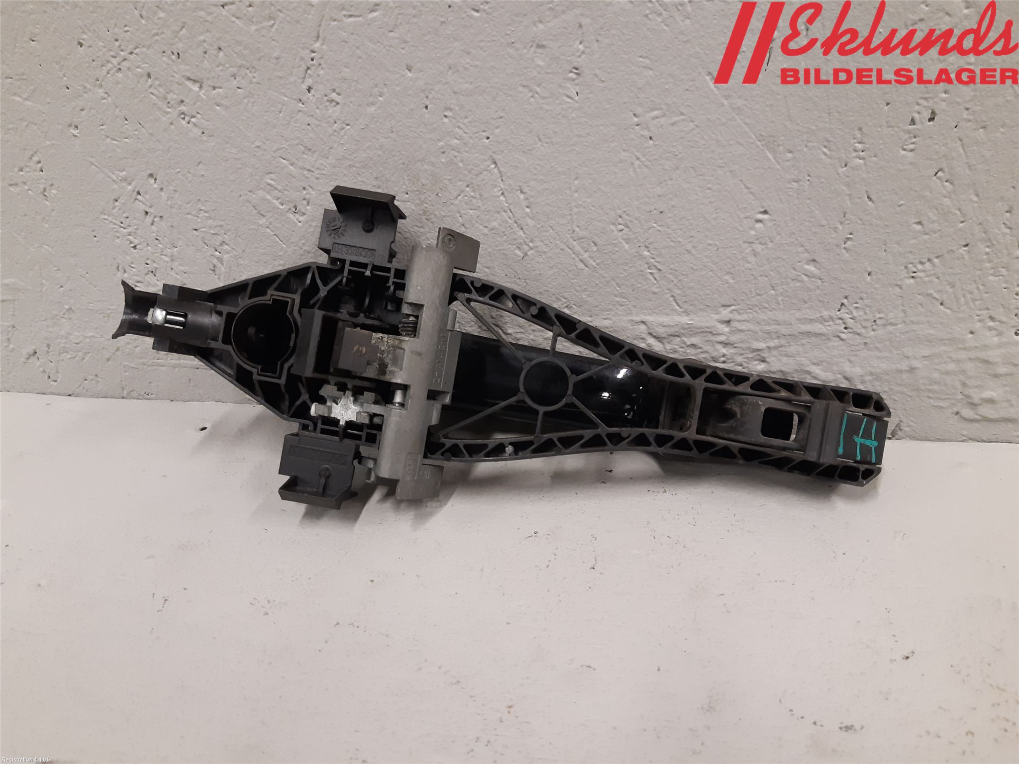 Volvo XC70 08-13 Dörrhandtag Yttre Hö