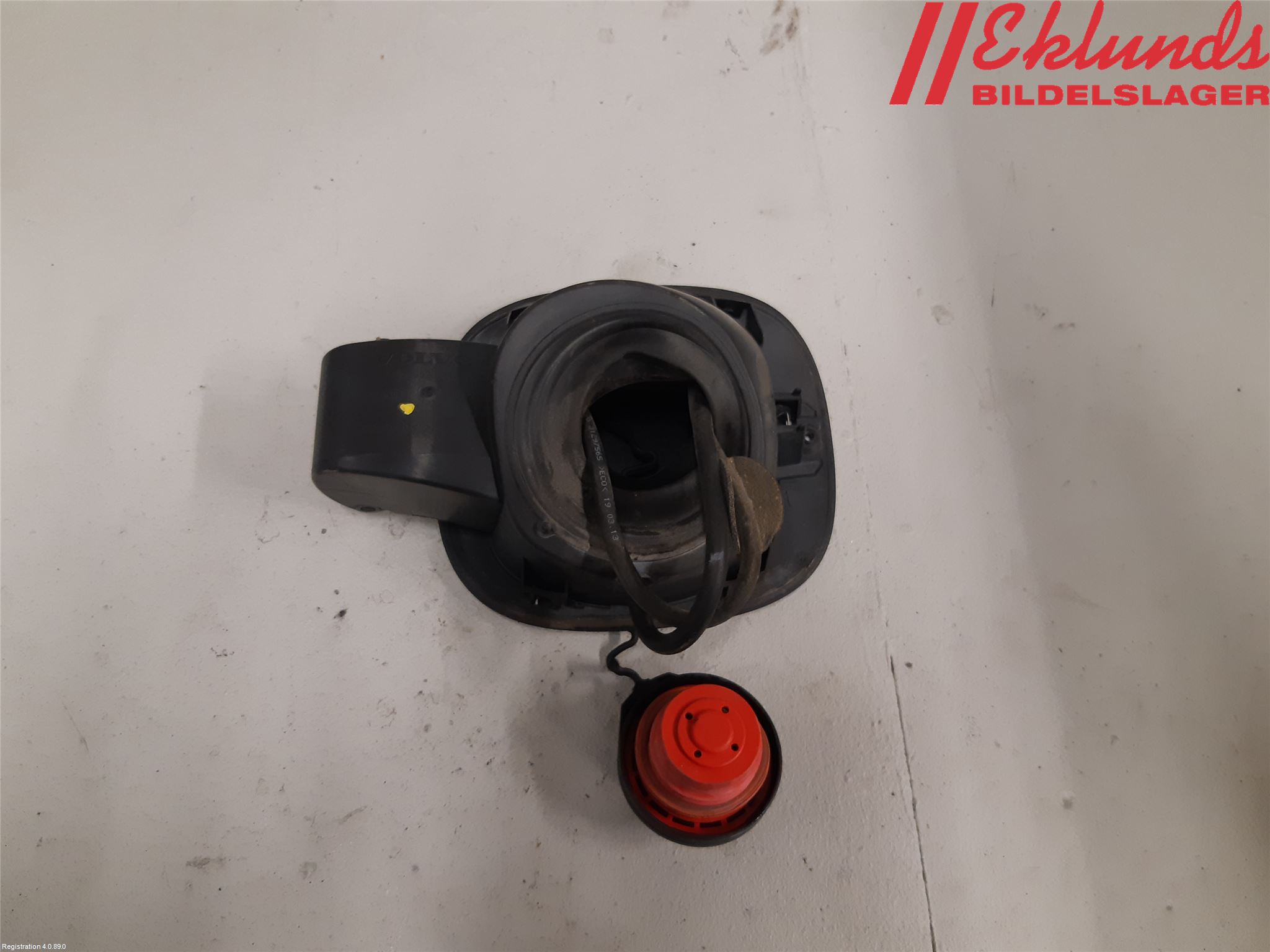 Volvo V60 14-18 Tanklucka