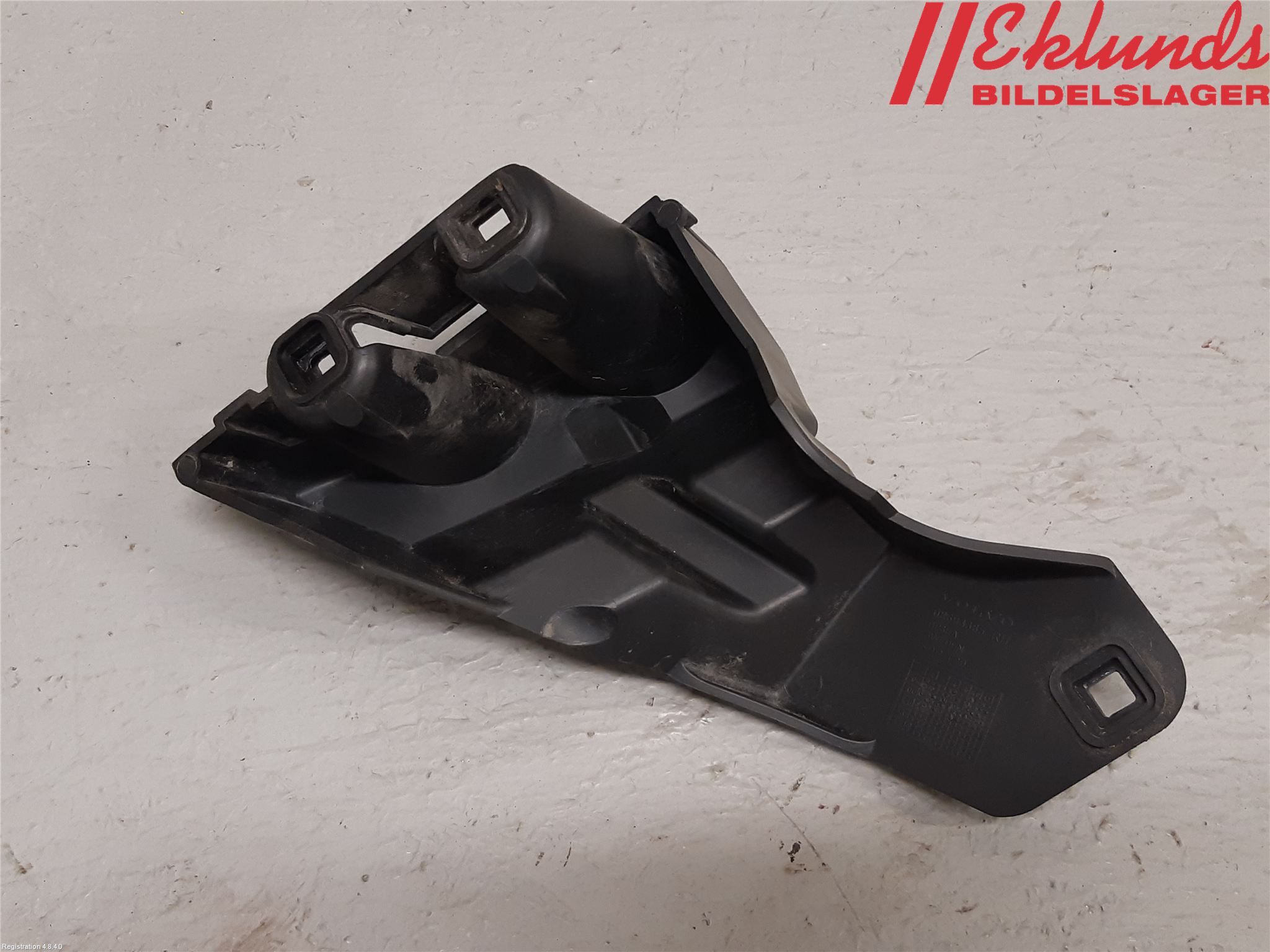 Volvo V70 05-08 Stötfångarfäste Bak Hö