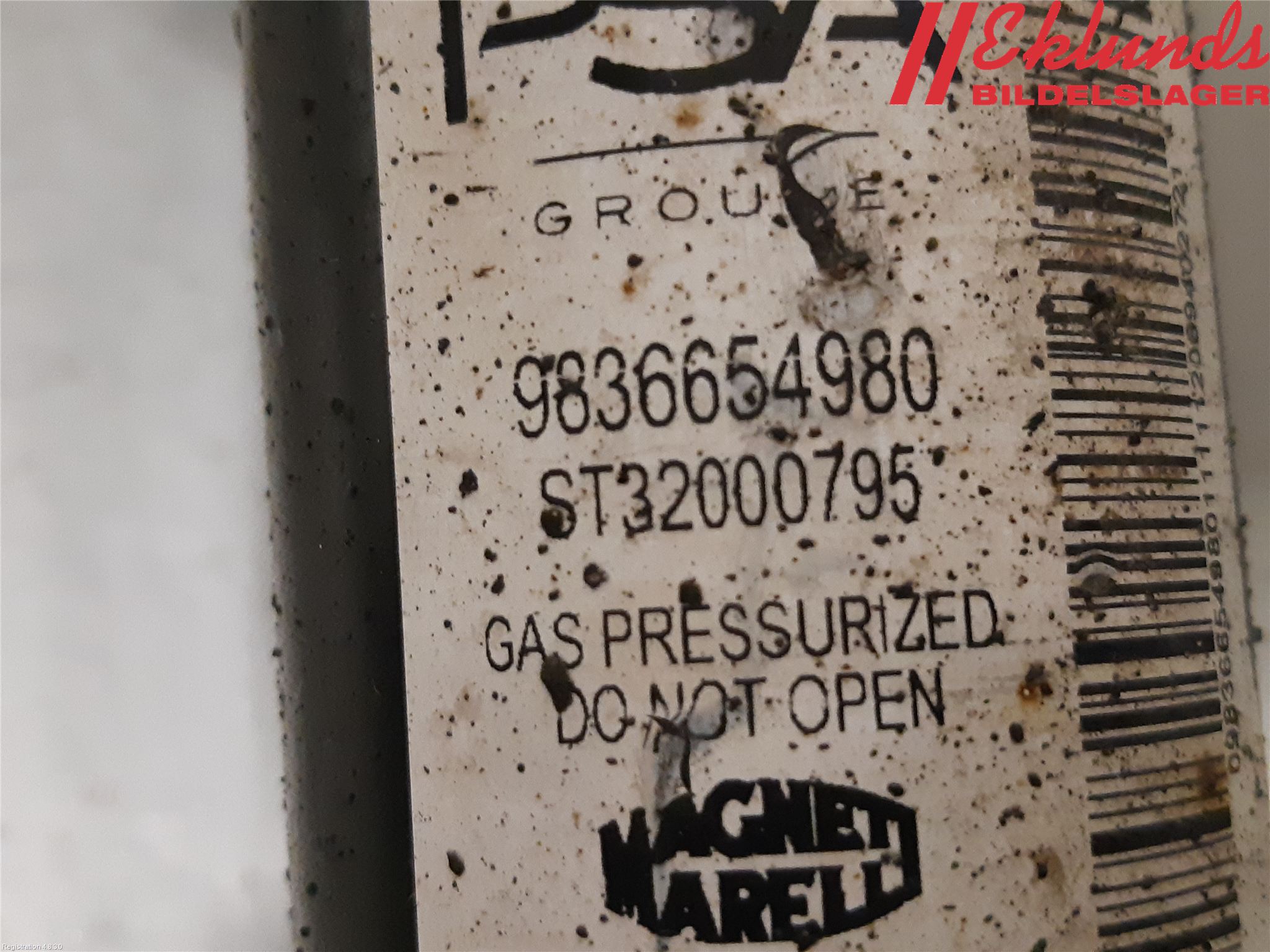 Peugeot 2008/E-2008 20- Fjäderben Fram Vänster