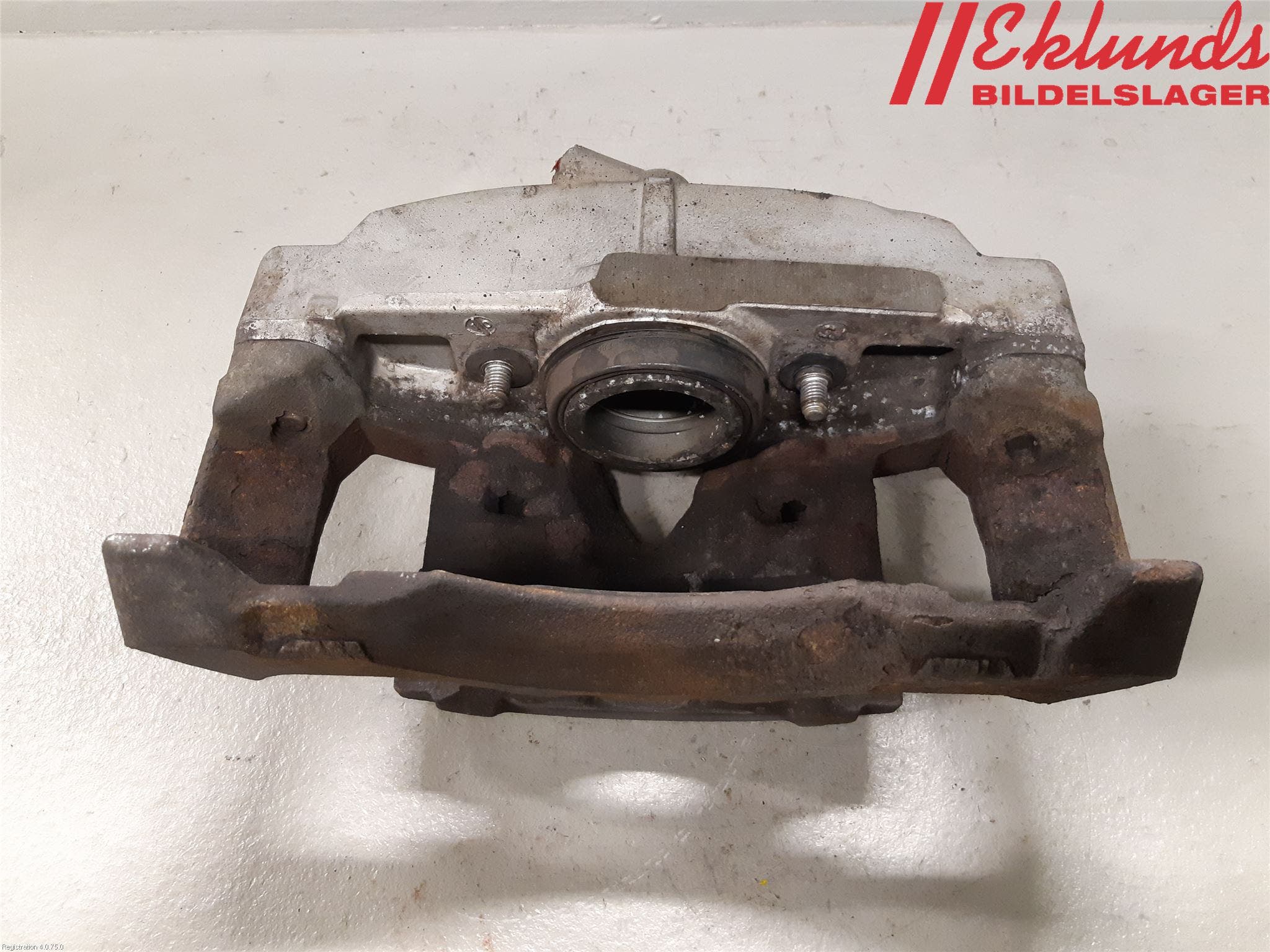 Volvo XC70 14-16 Bromsok Fram Vänster