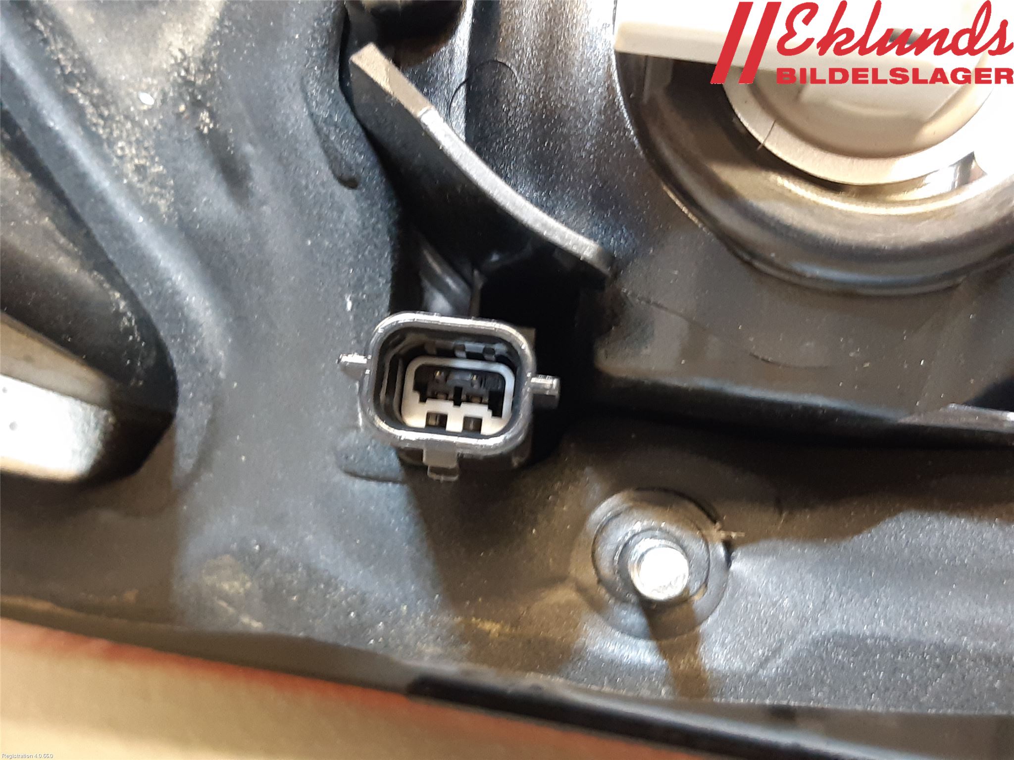 Nissan QASHQAI 14-17 Bakljus Lucka Vä