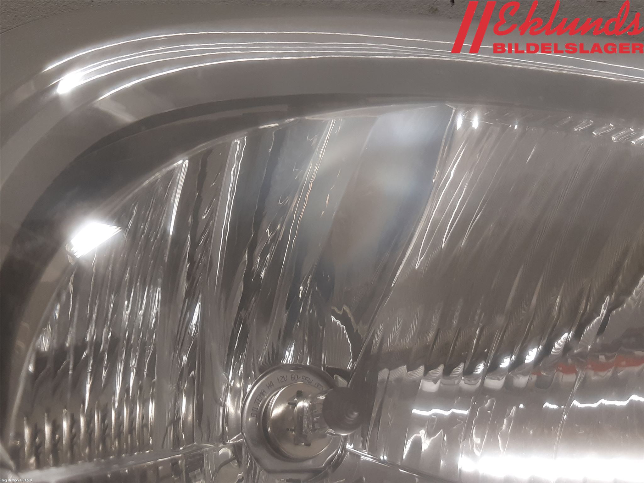 Opel VIVARO 01-14 Strålkastare Höger