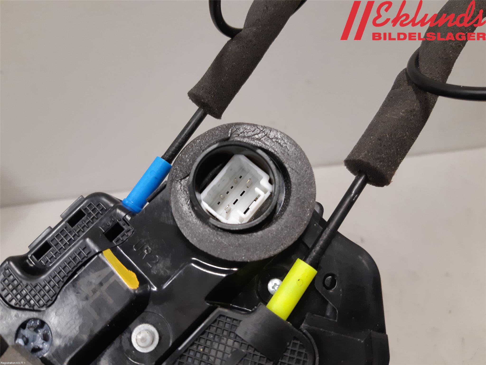 Toyota COROLLA 19- Låskista-Dörrlås