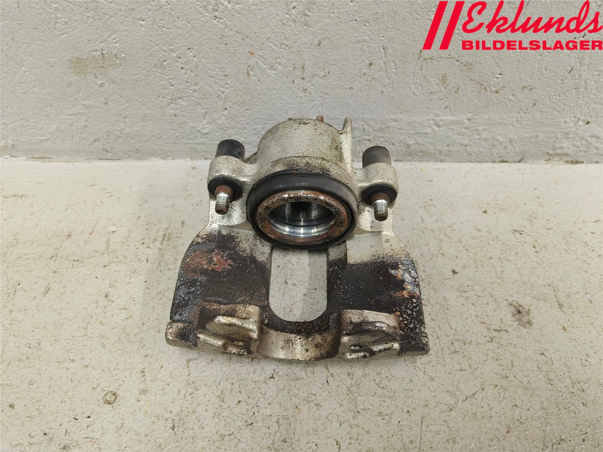 Volvo S60 01-04 Bromsok Fram Vänster