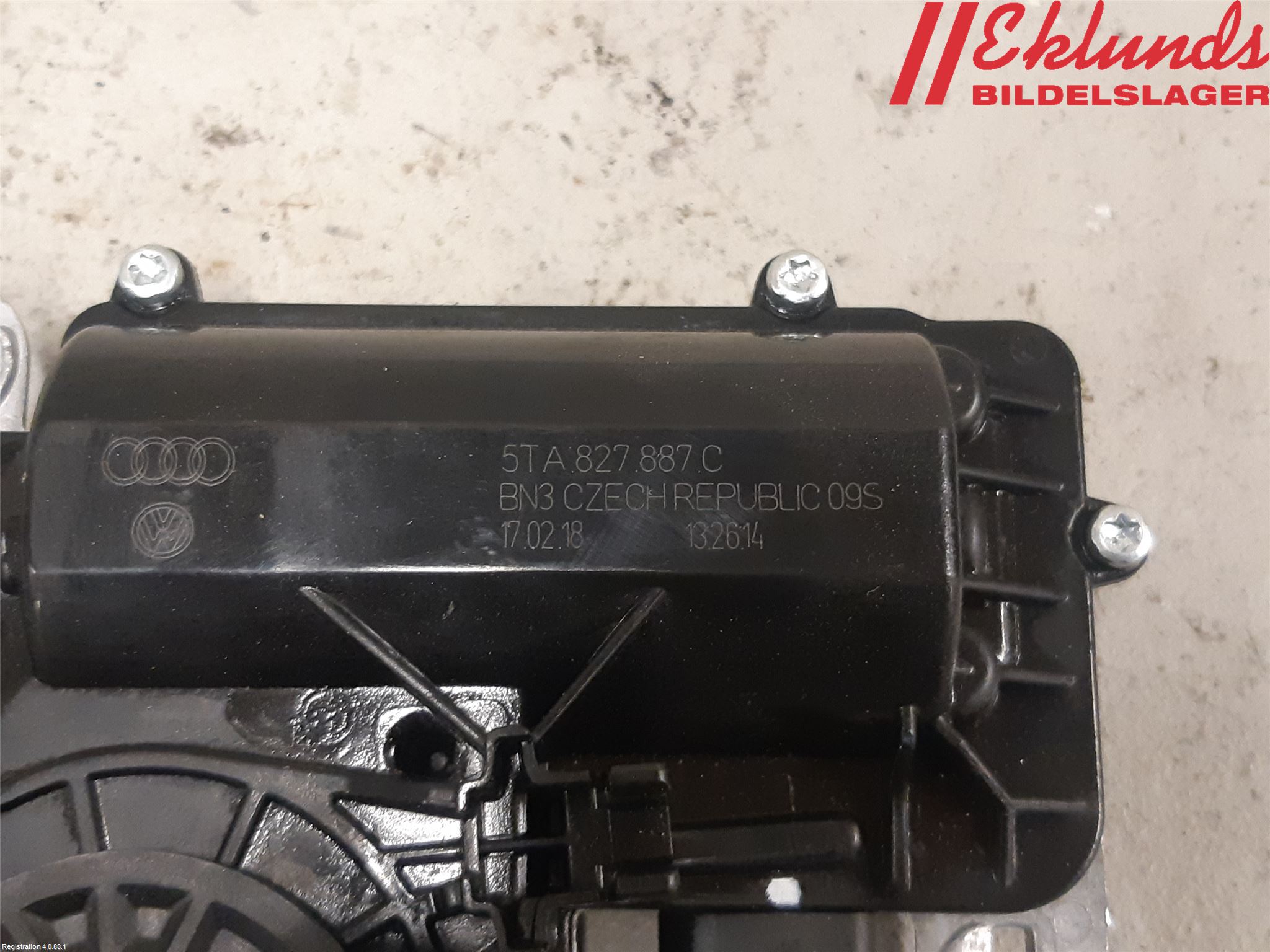 Skoda KODIAQ 17-24 Bakluckeöppnare Automatisk