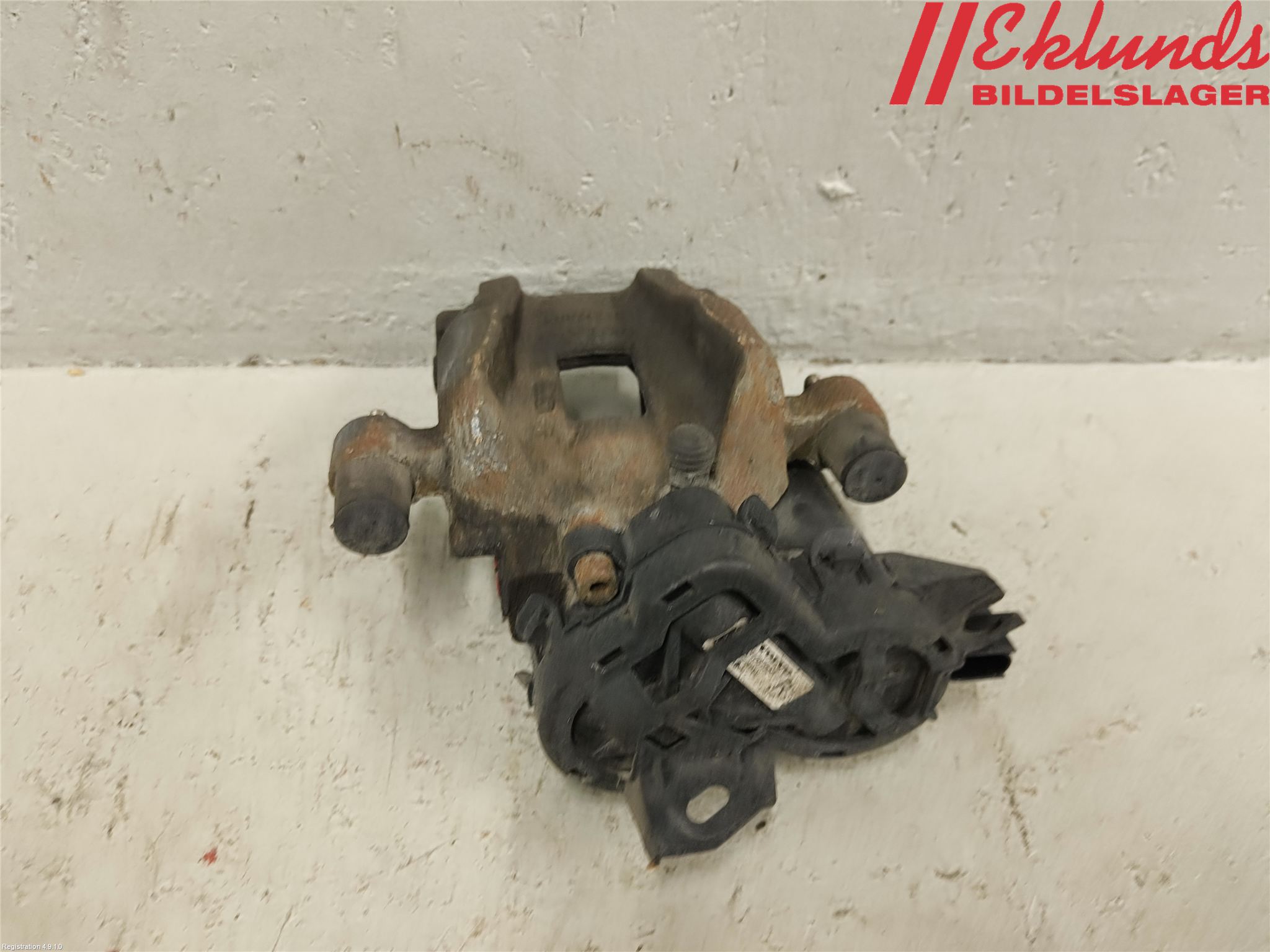 Volvo XC60 18- Bromsok Bak Höger