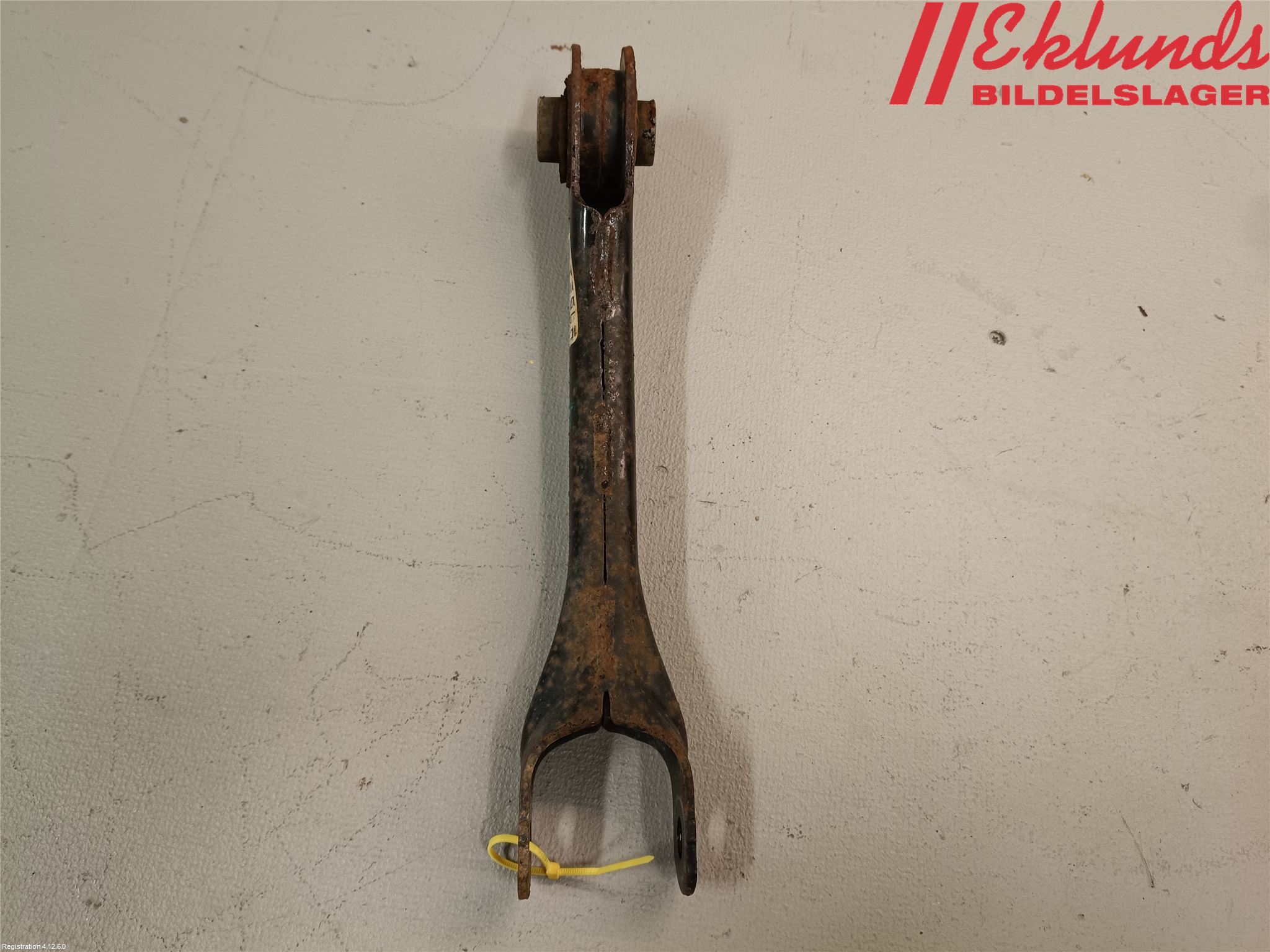 Tesla MODEL 3 17- Bärarm Bak Vänster