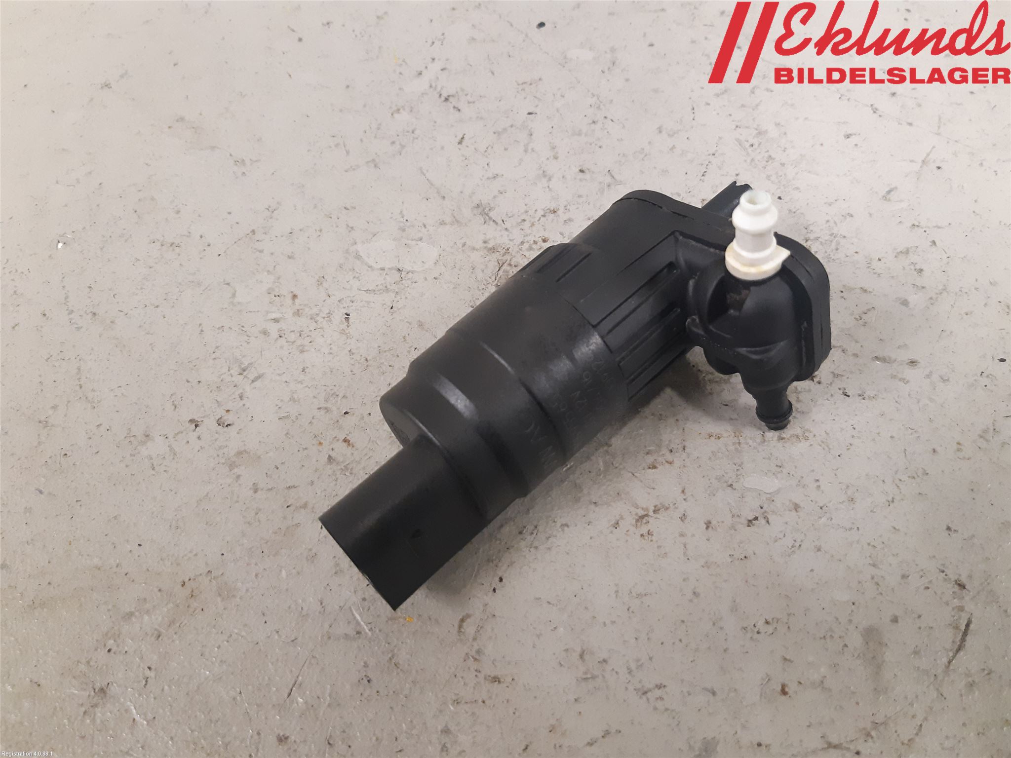 Volkswagen VW CADDY 16-20 Spolarpump Vindruta