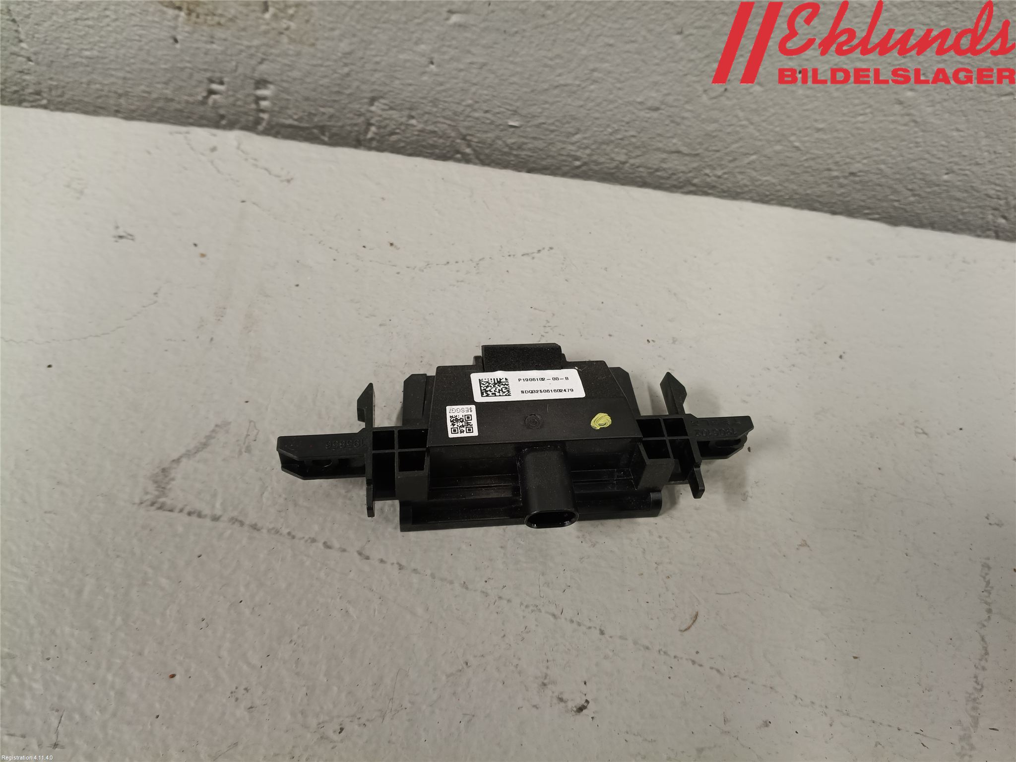 Tesla MODEL Y 21- Skylt Belysning