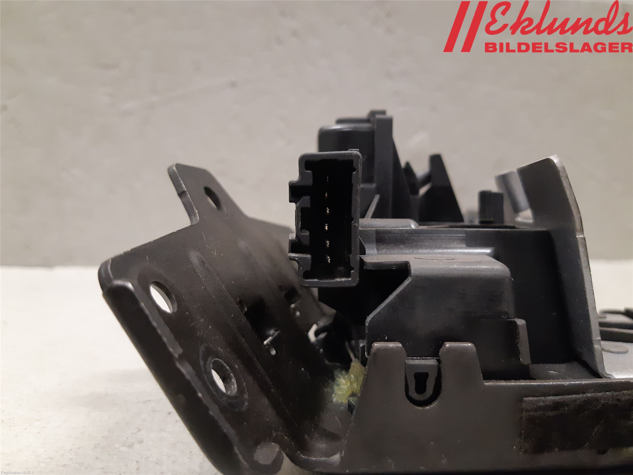 Volvo V60 19- Låskista Baklucka