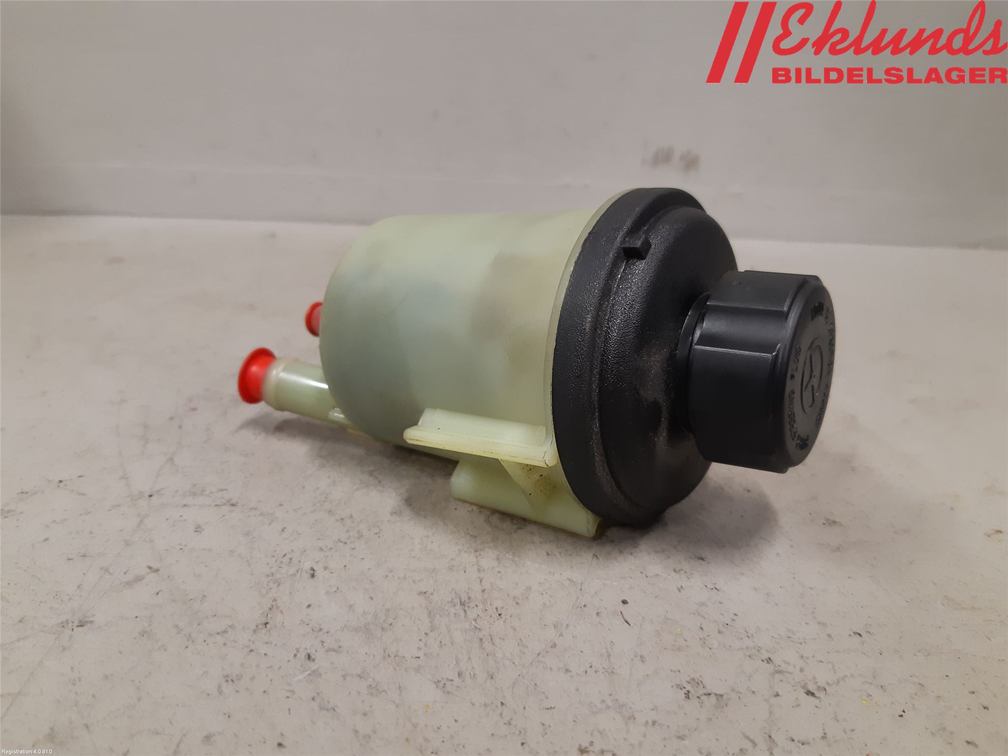 Volvo V70 08-13 Styrservooljebehållare