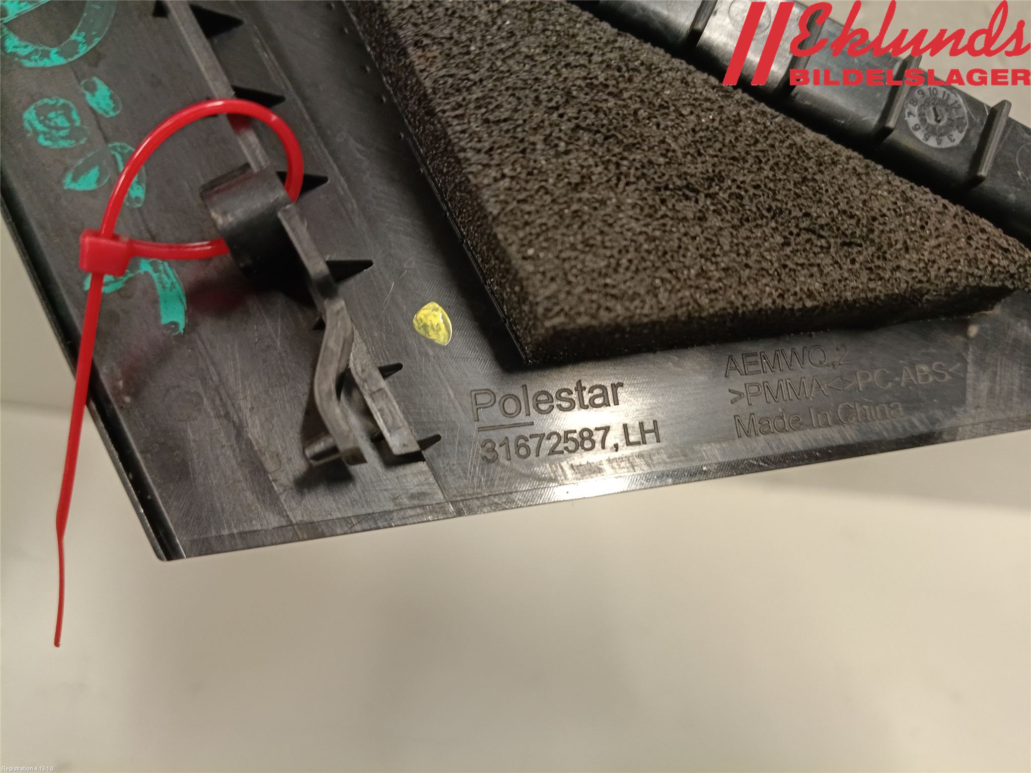 Polestar 2 20- Dörr Dekorlist Fram Vä