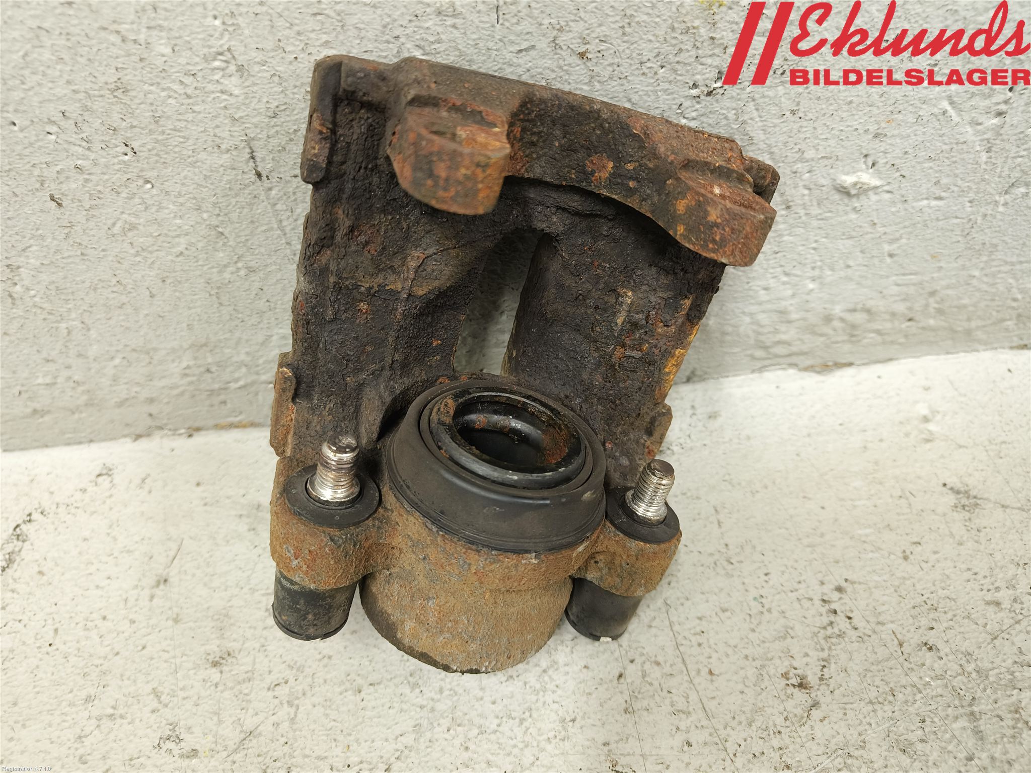 BMW 1 E87/81 5D/3D 03-11 Bromsok Bak Höger